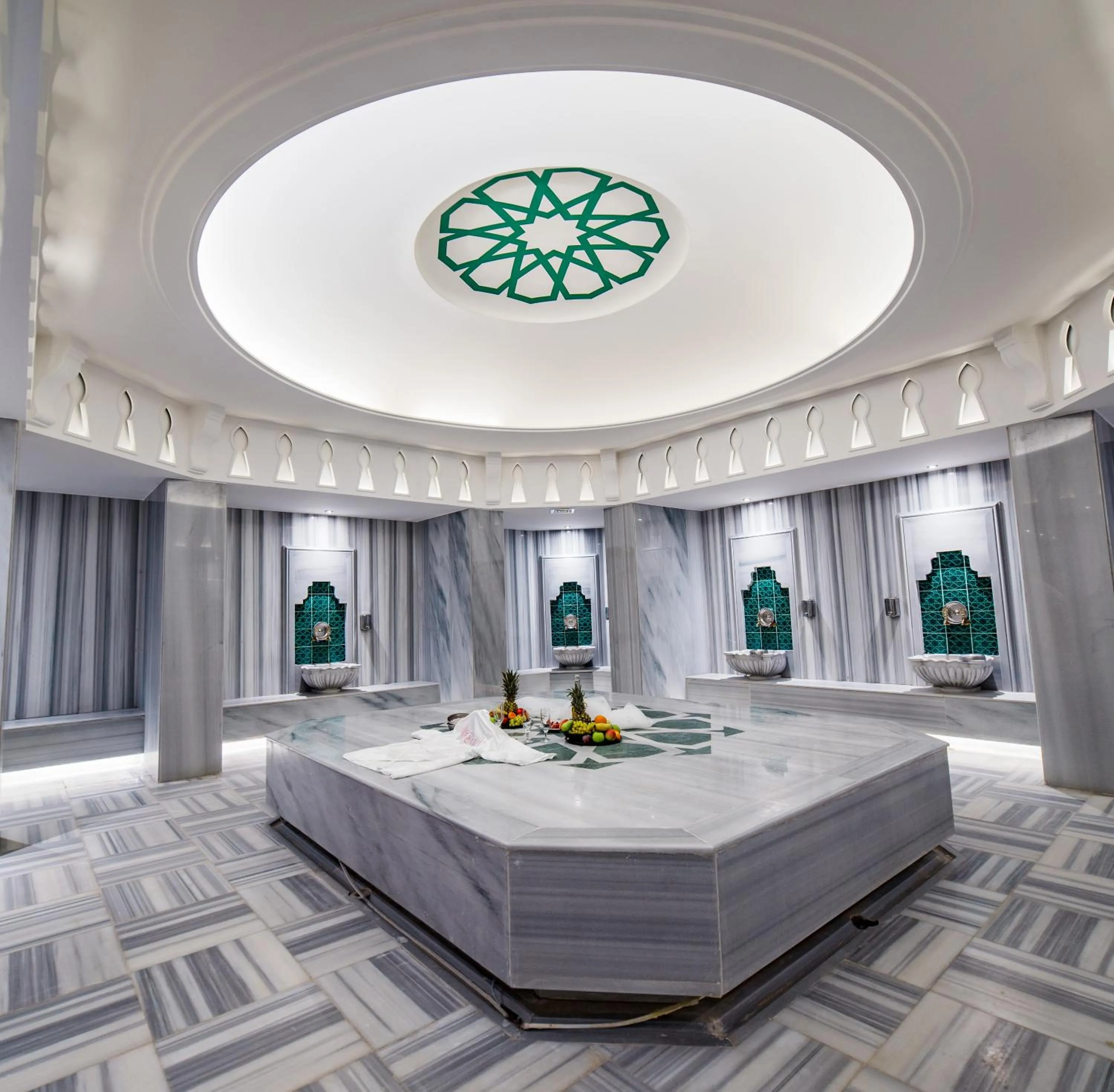 Spa and wellness centre/facilities, Bed in Anadolu Hotels Esenboga Thermal