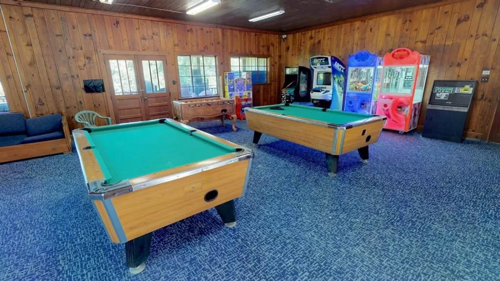 Billiard in Nantahala Village
