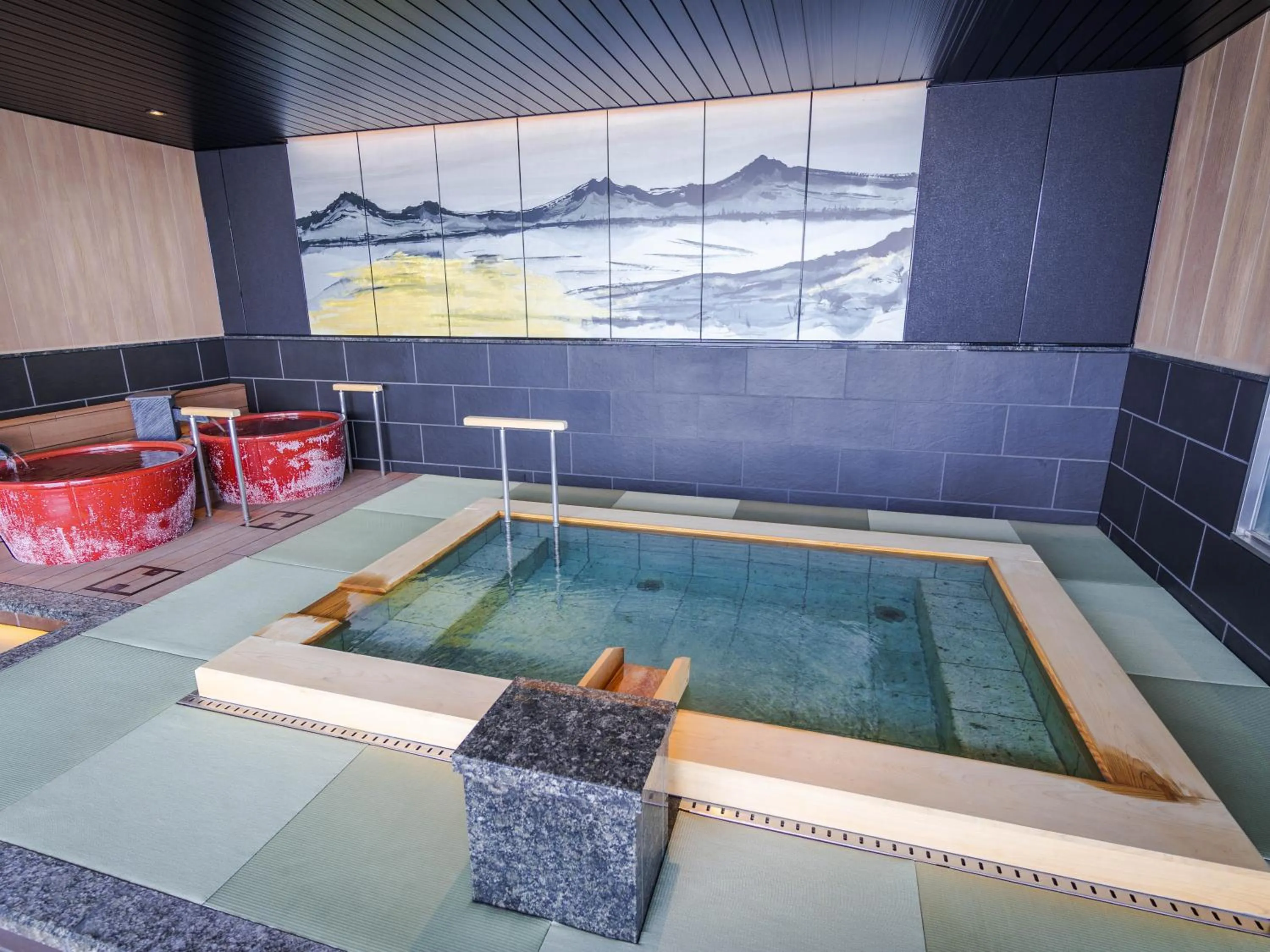 Hot Spring Bath in Hakodate Yunokawa Onsen Umi to Akari Hewitt Resort