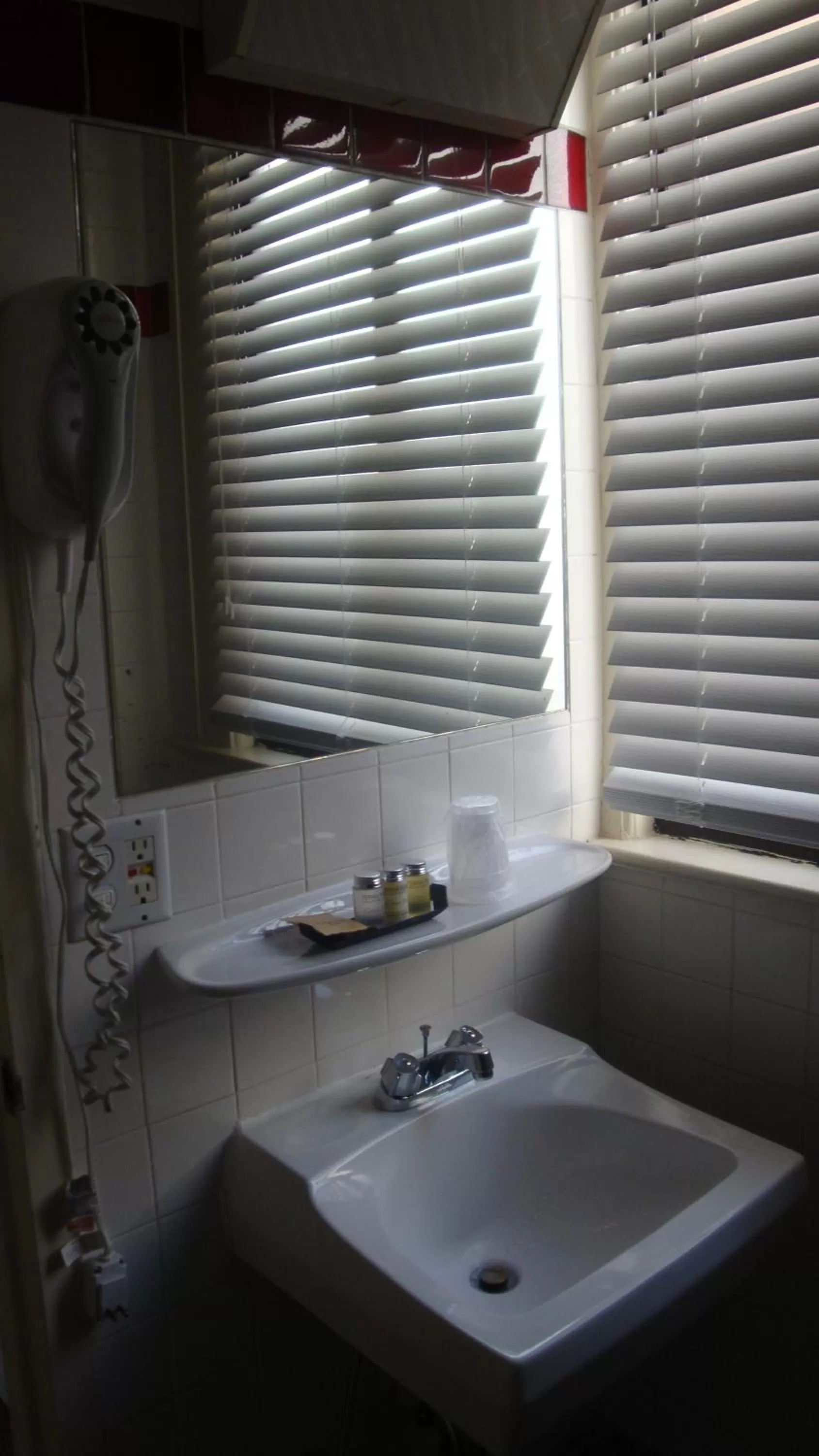 Bathroom in Touchstone Hotel - City Center