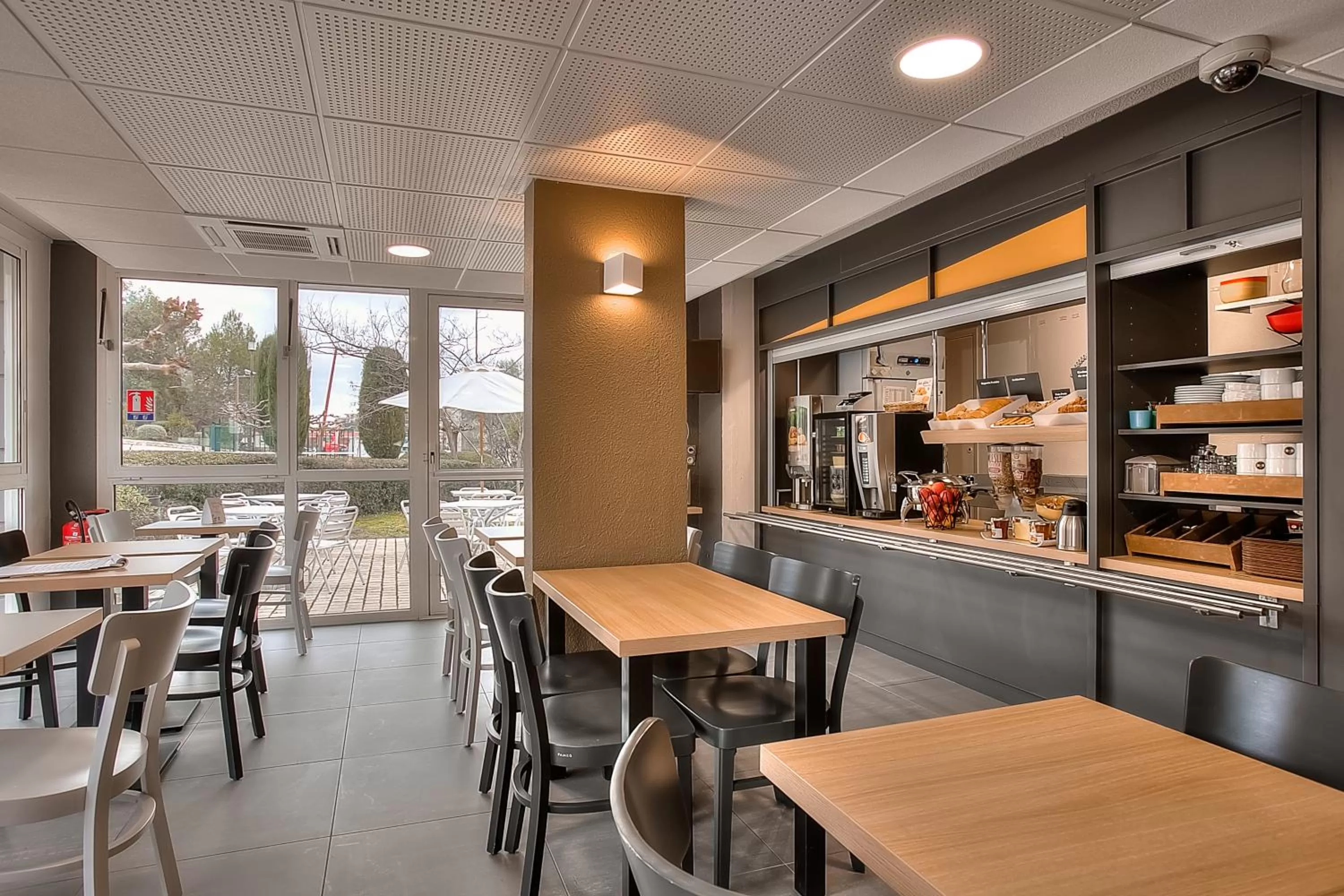 Buffet breakfast in B&B HOTEL Antibes Sophia Antipolis