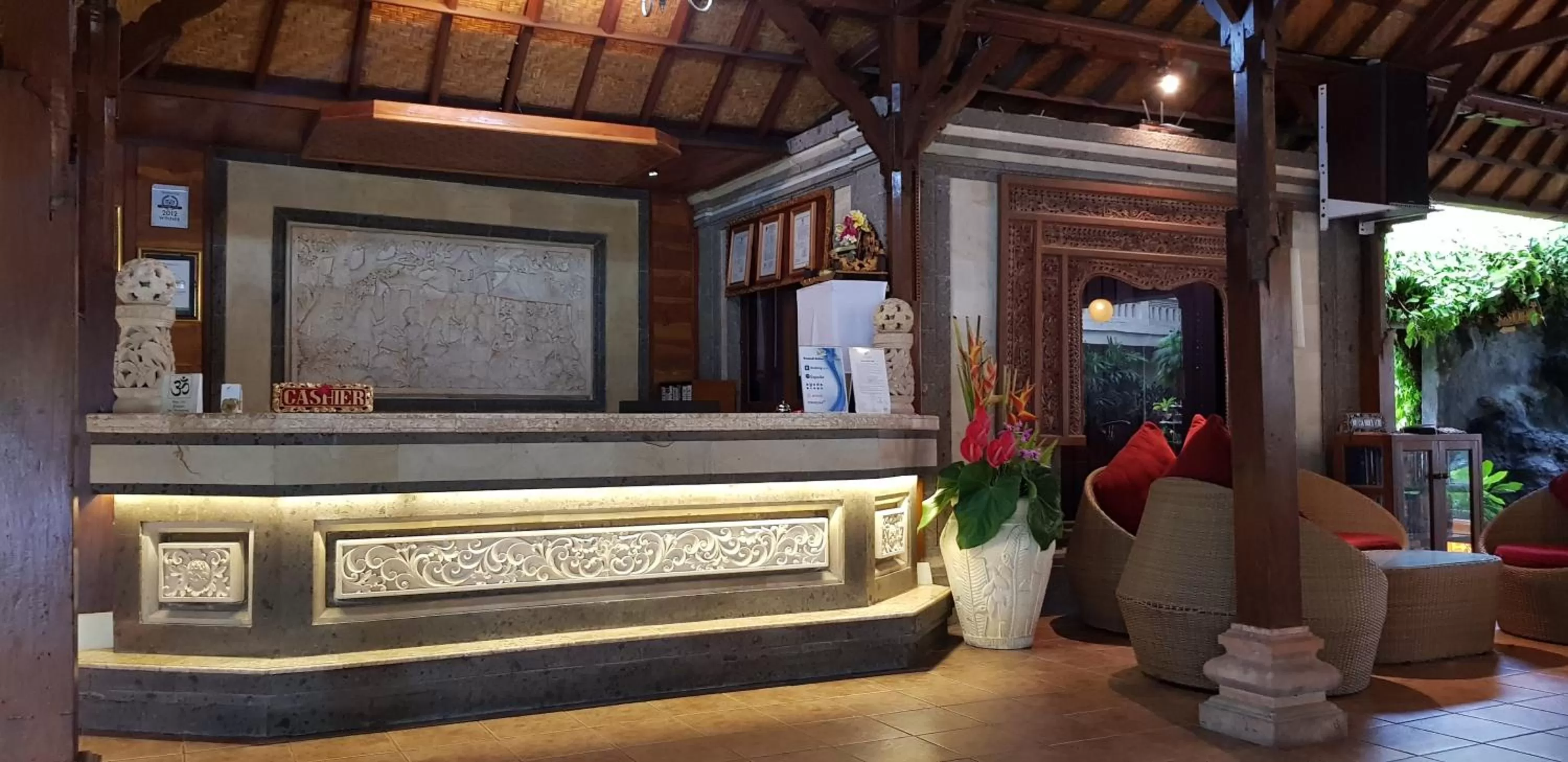 Living room in Kusnadi Hotel