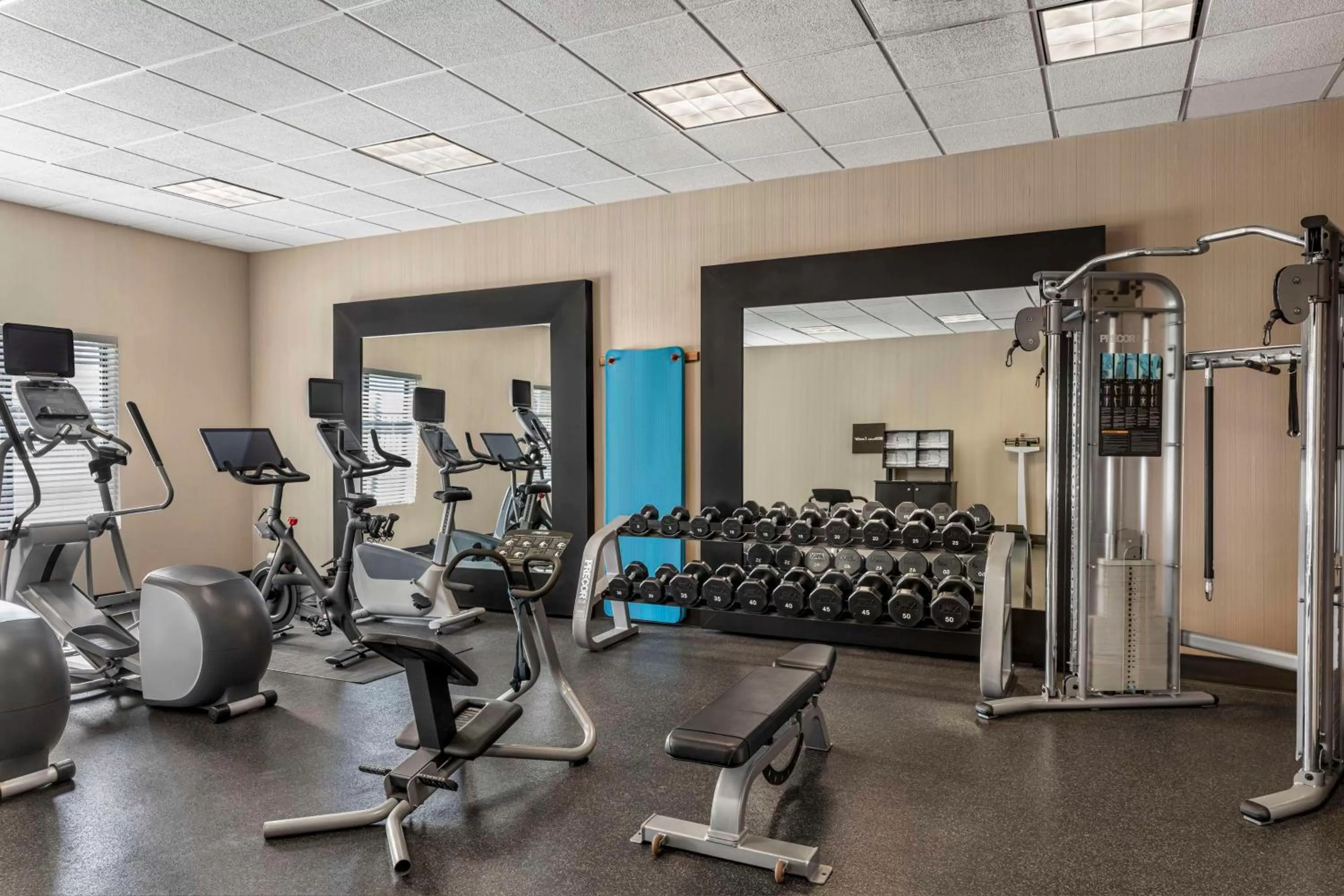 Fitness centre/facilities in Hilton Garden Inn Los Angeles/Redondo Beach