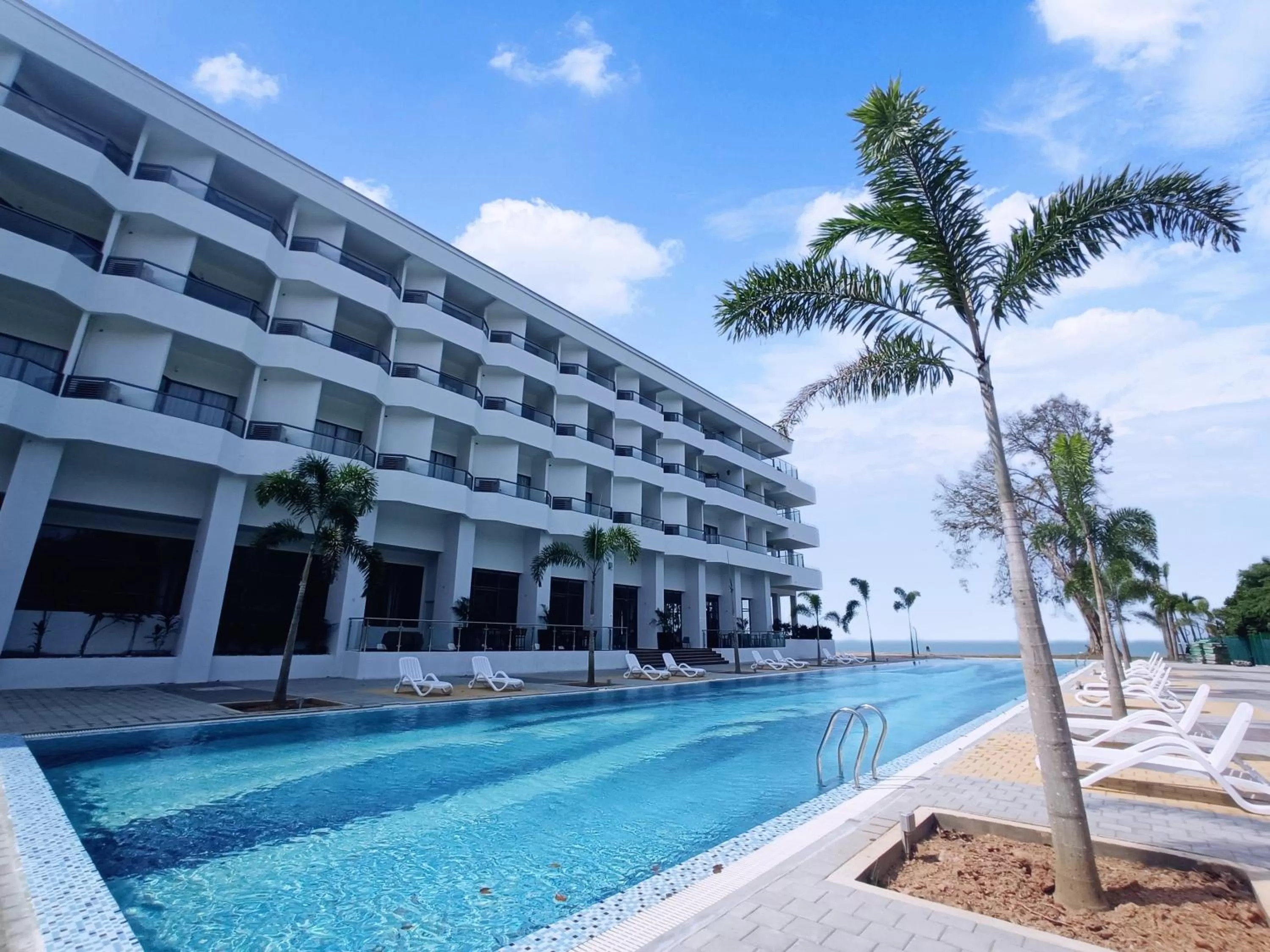 Swimming pool in Pacific Regency Beach Resort, Port Dickson