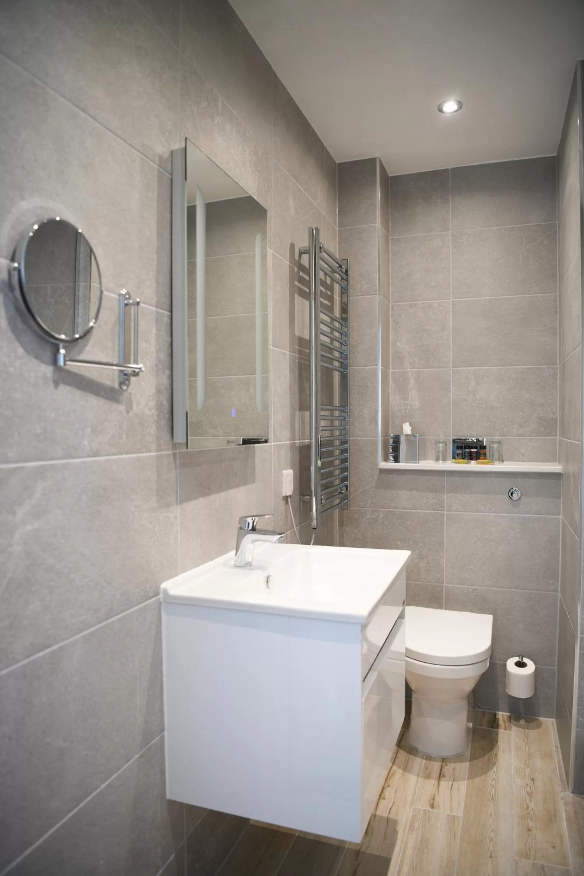 Bathroom in Dover Marina Hotel & Spa, Tapestry Collection by Hilton