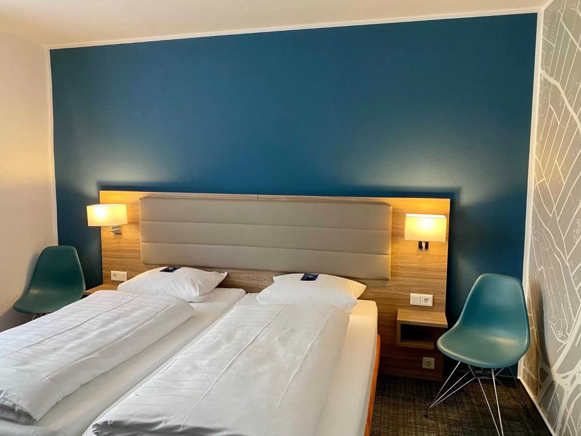 Photo of the whole room, Bed in Comfort Garni Stadtzentrum Hotel