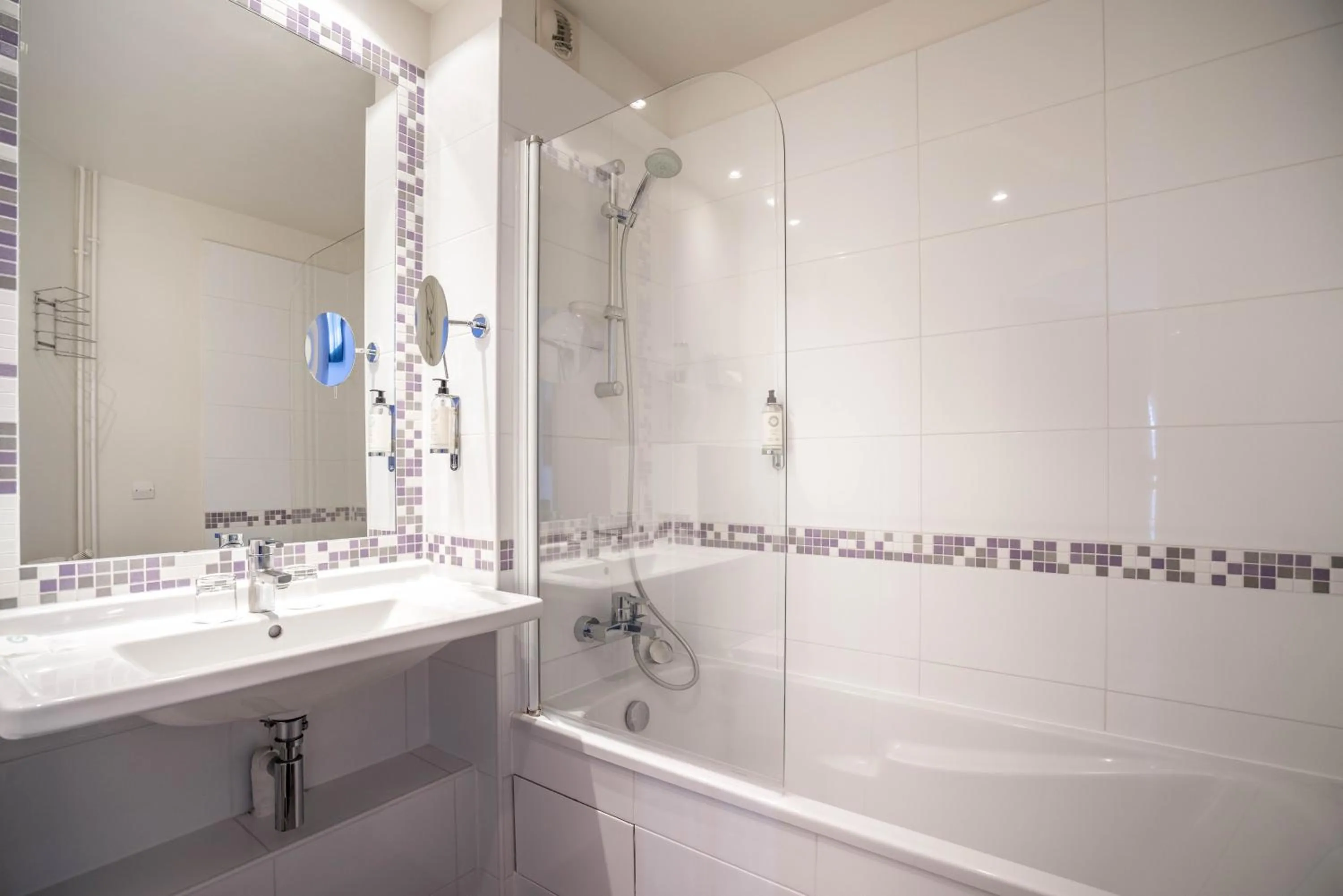 Bathroom in Best Western Plus Hostellerie Du Vallon