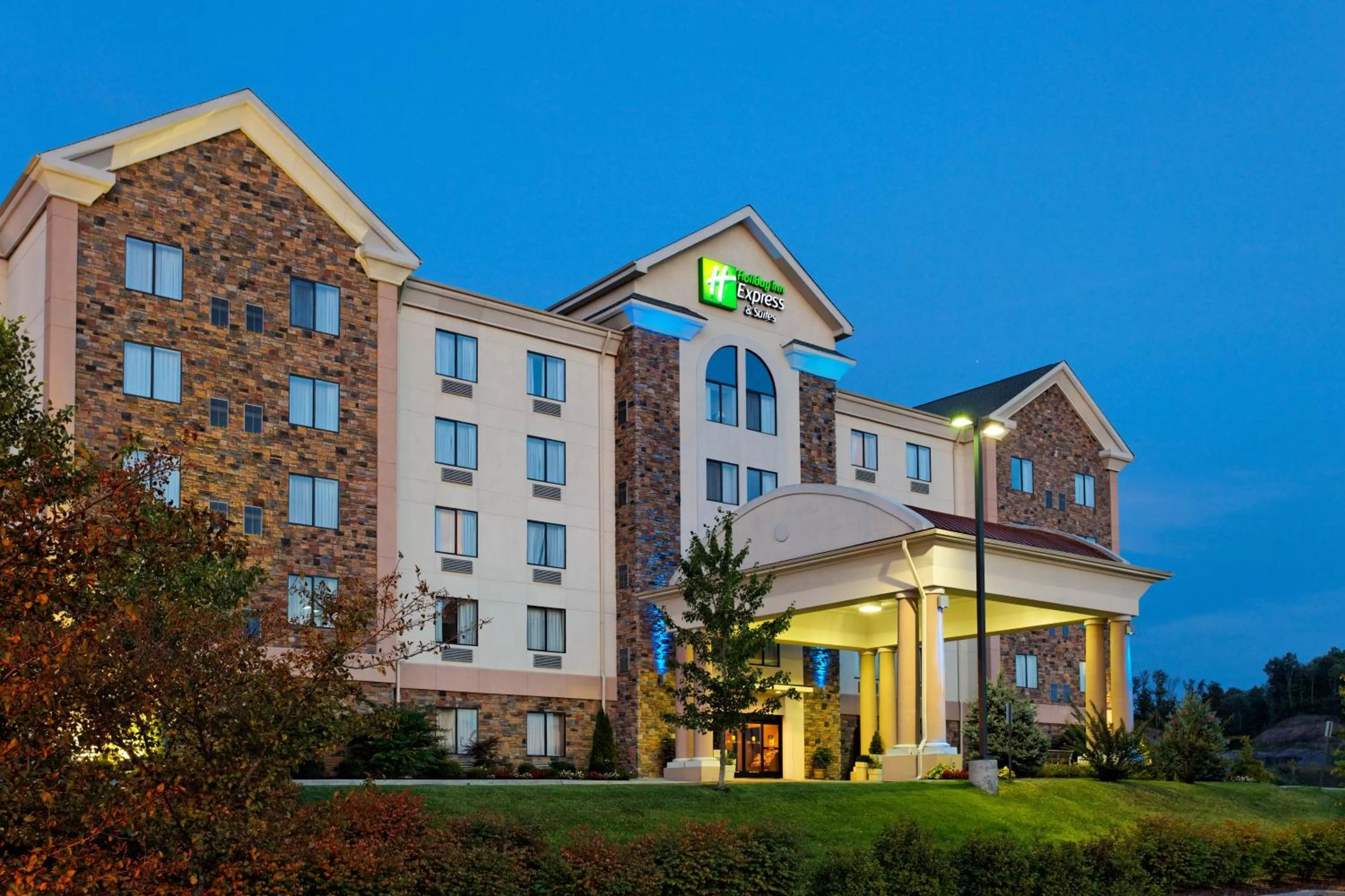 Property building in Holiday Inn Express Hotel & Suites Kingsport-Meadowview I-26 by IHG