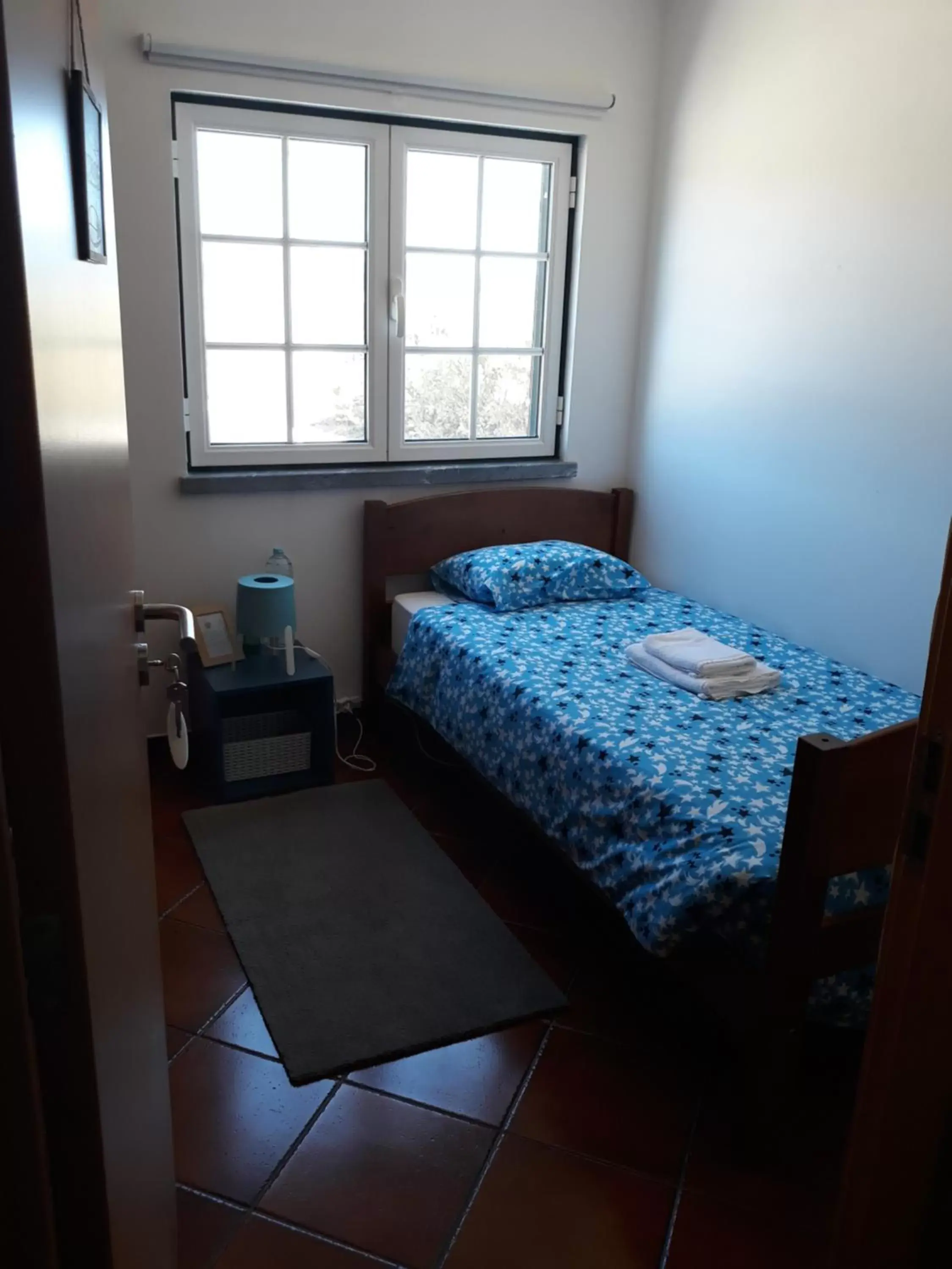 Single Room with Shared Bathroom - single occupancy in I Ka Hale Single Room with Shared Bathroom - single occupancy in I Ka Hale