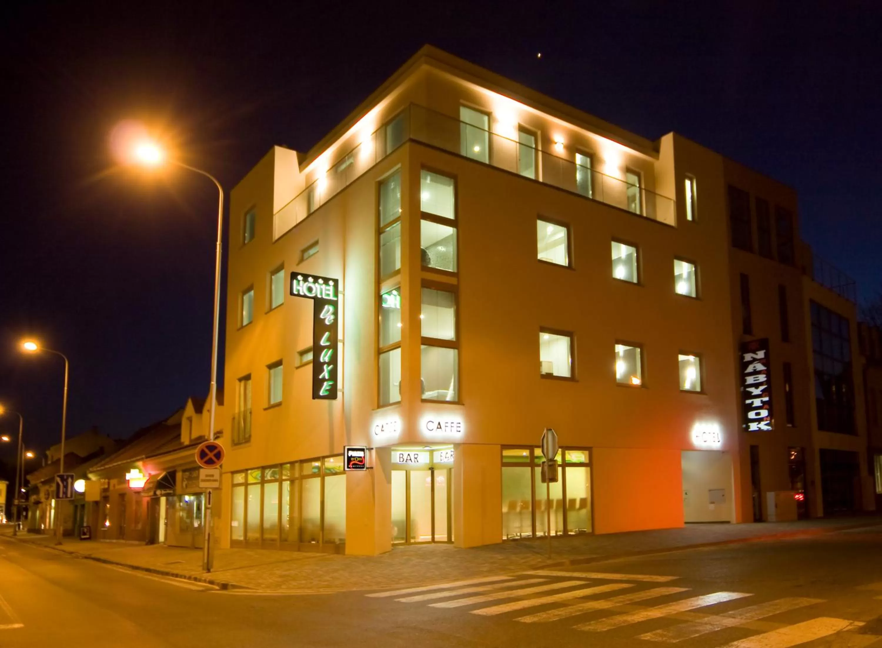 Facade/entrance in Hotel Deluxe with free Wellness and Fitness Centrum