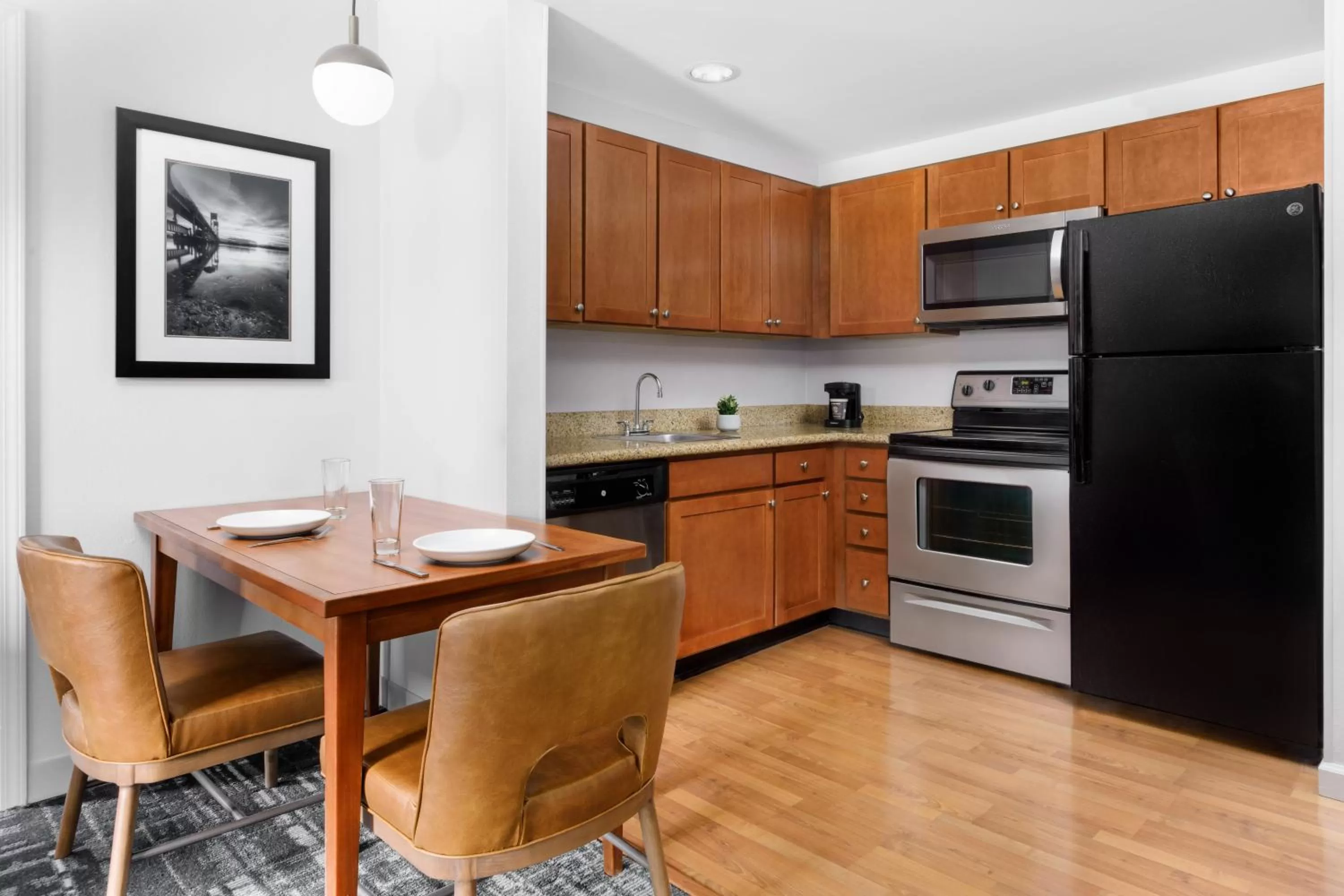Kitchen or kitchenette in Homewood Suites by Hilton Portsmouth