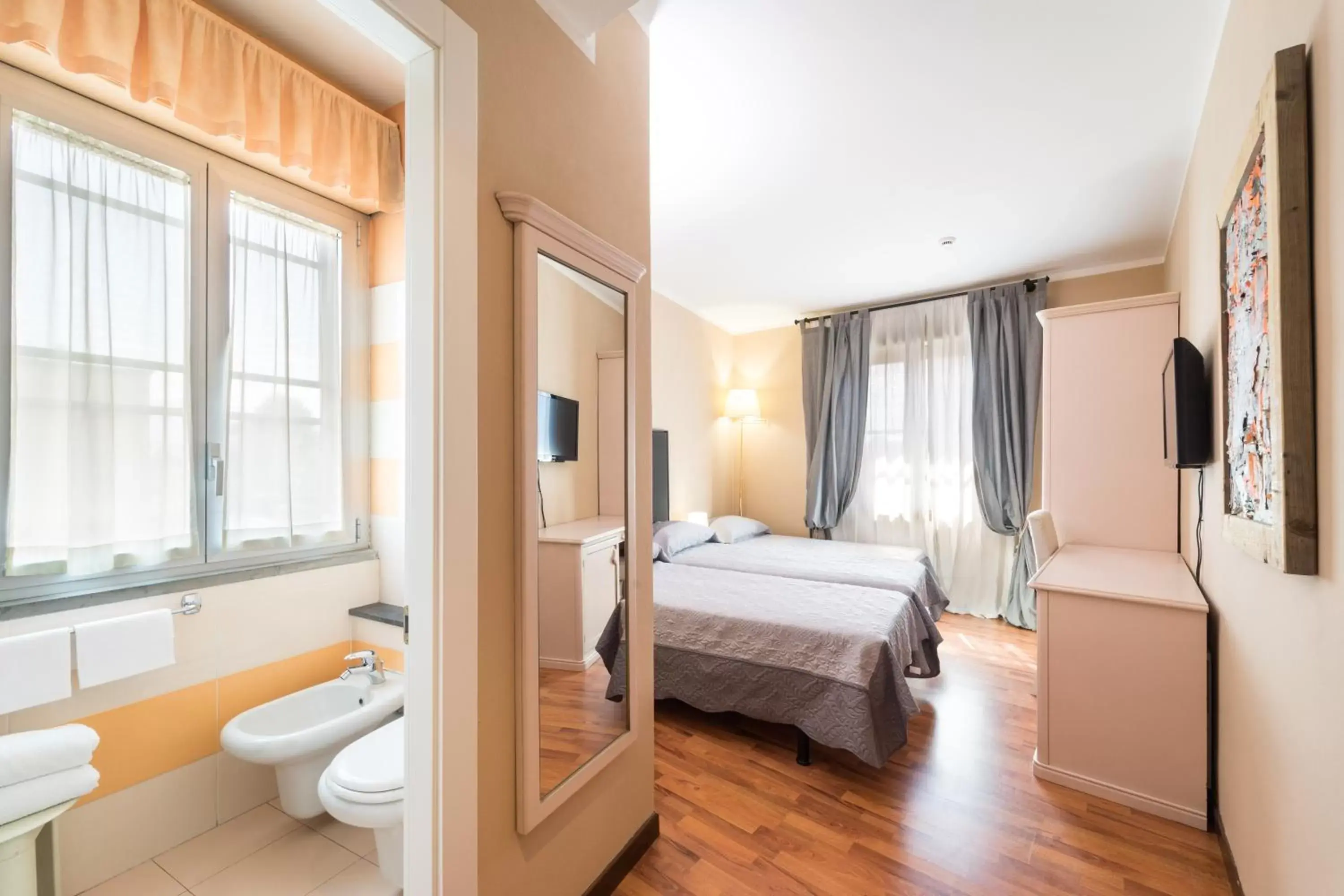 Triple Room in Hotel Bernardino Triple Room in Hotel Bernardino