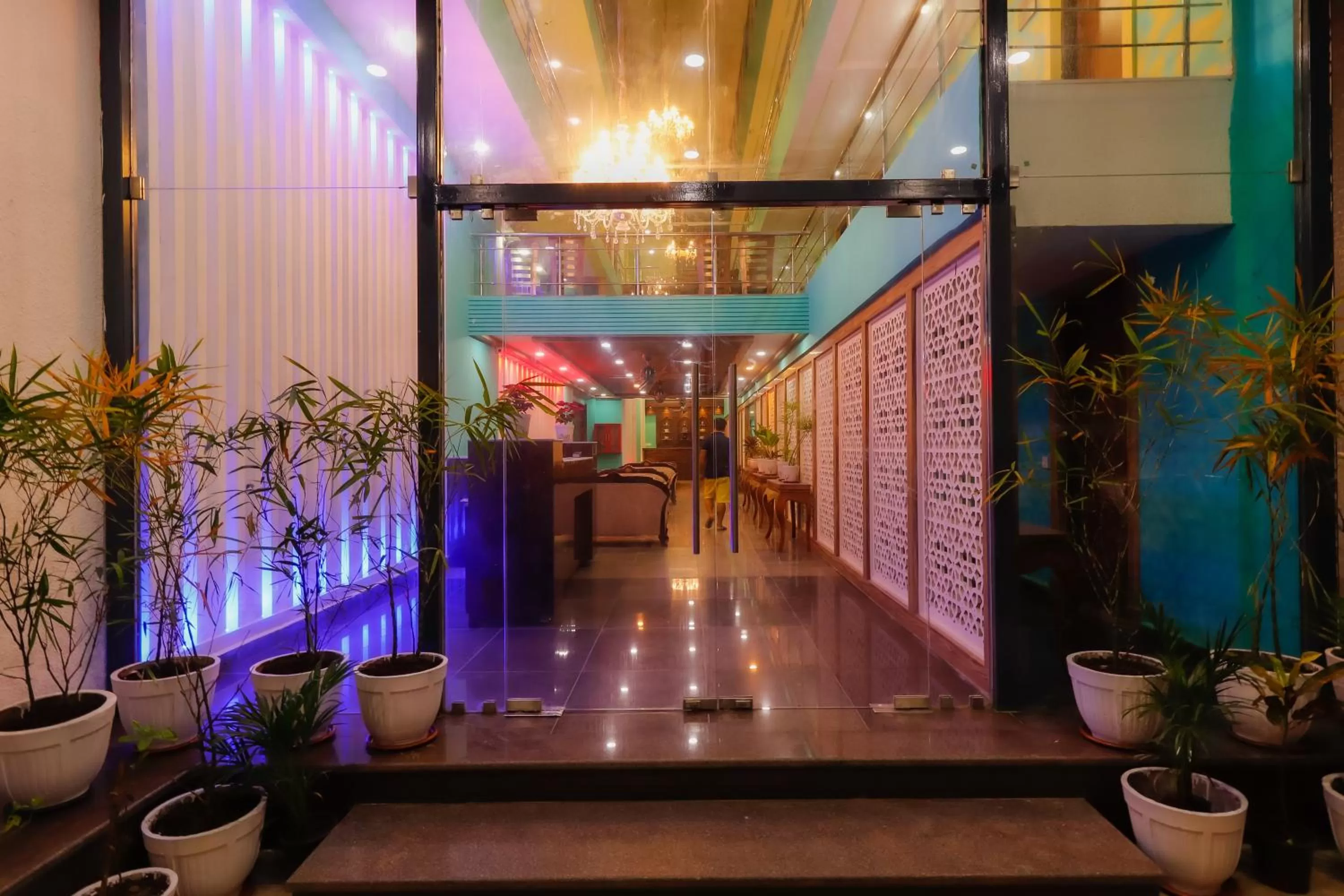 Facade/entrance in Miranda Beach Resort