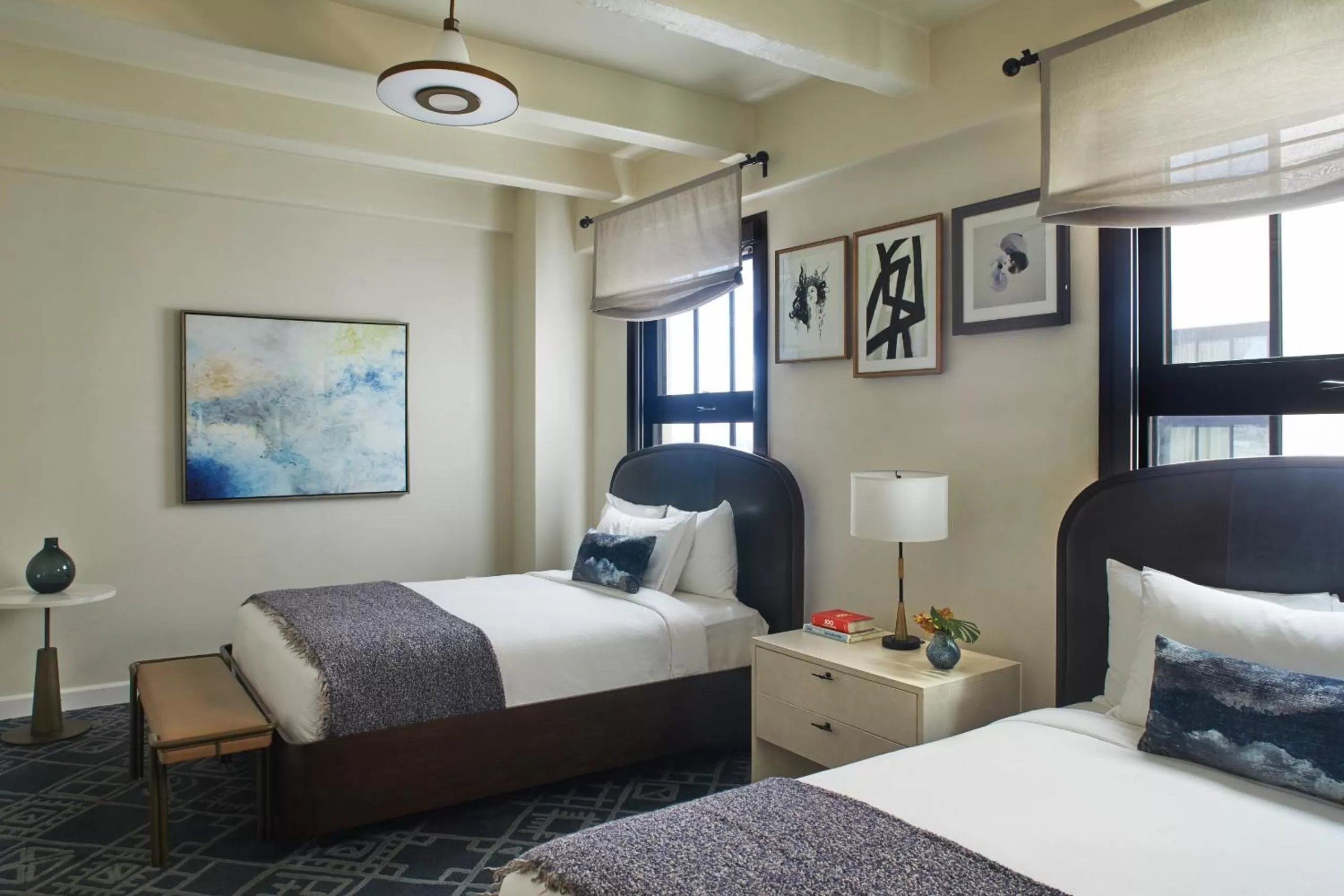 Bed in Hotel Figueroa, Unbound Collection by Hyatt