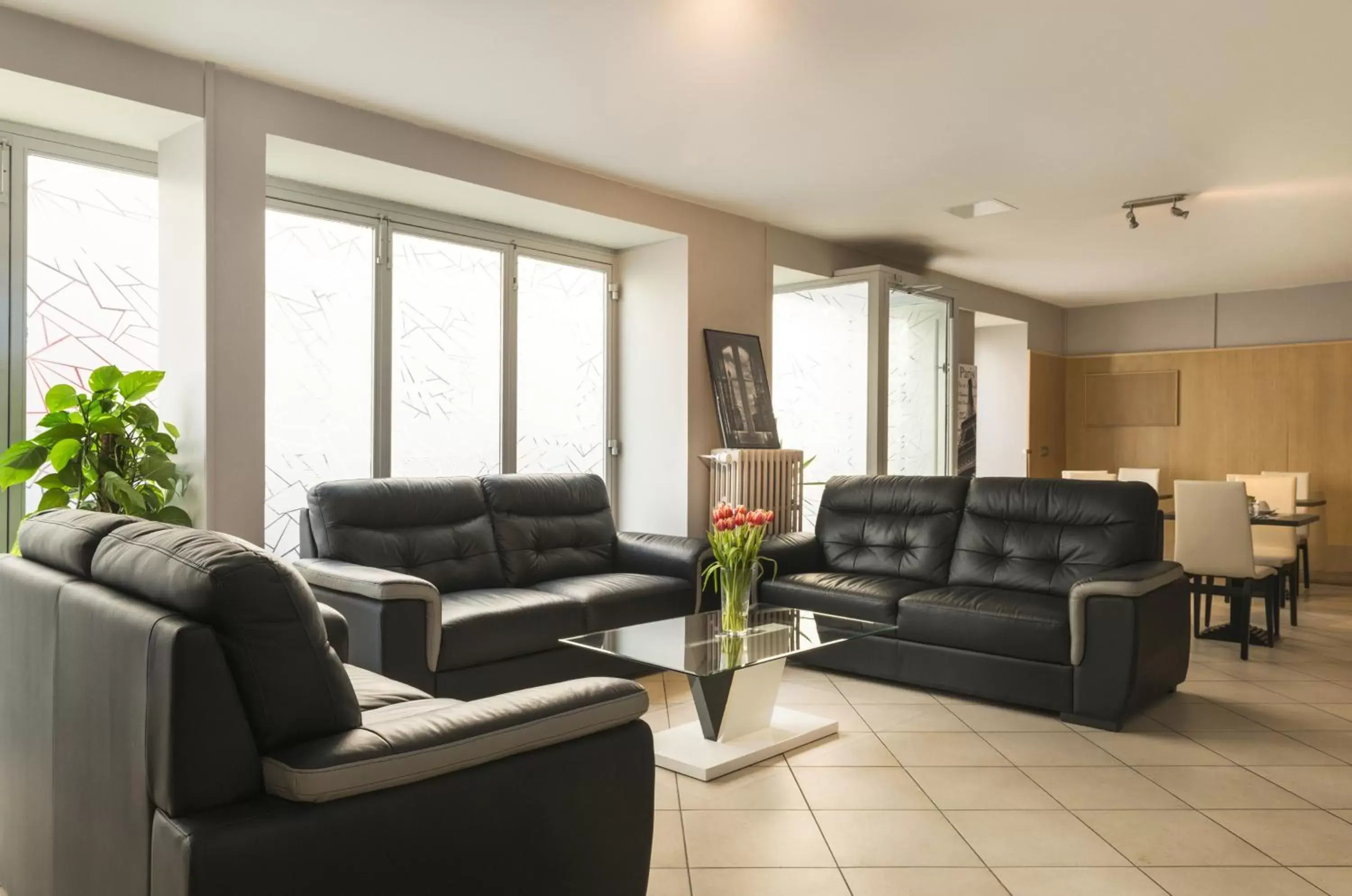 Hôtel Eiffel XV Hôtel Eiffel XV