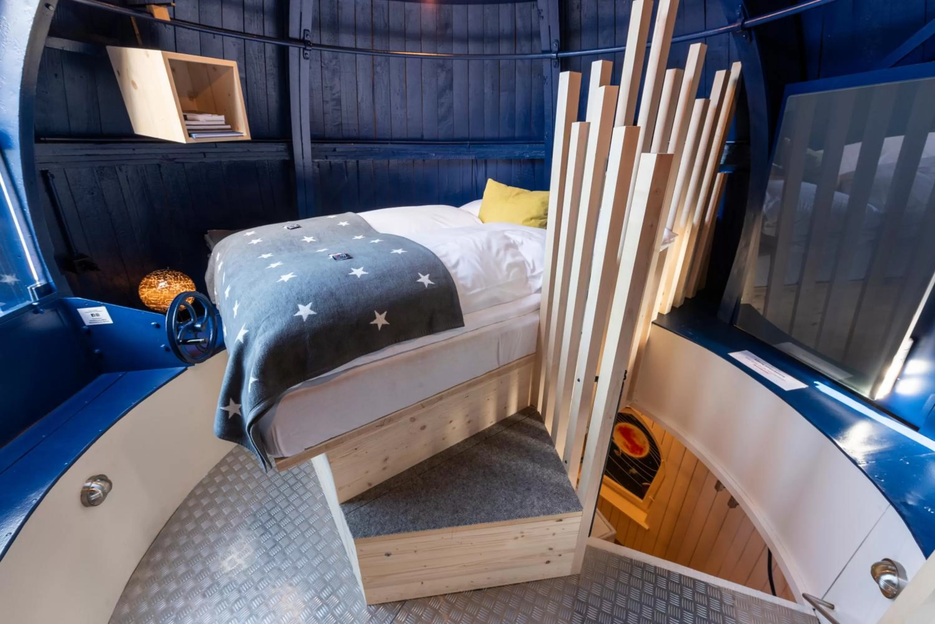 Bedroom, Bed in Sternwarte by Randolins