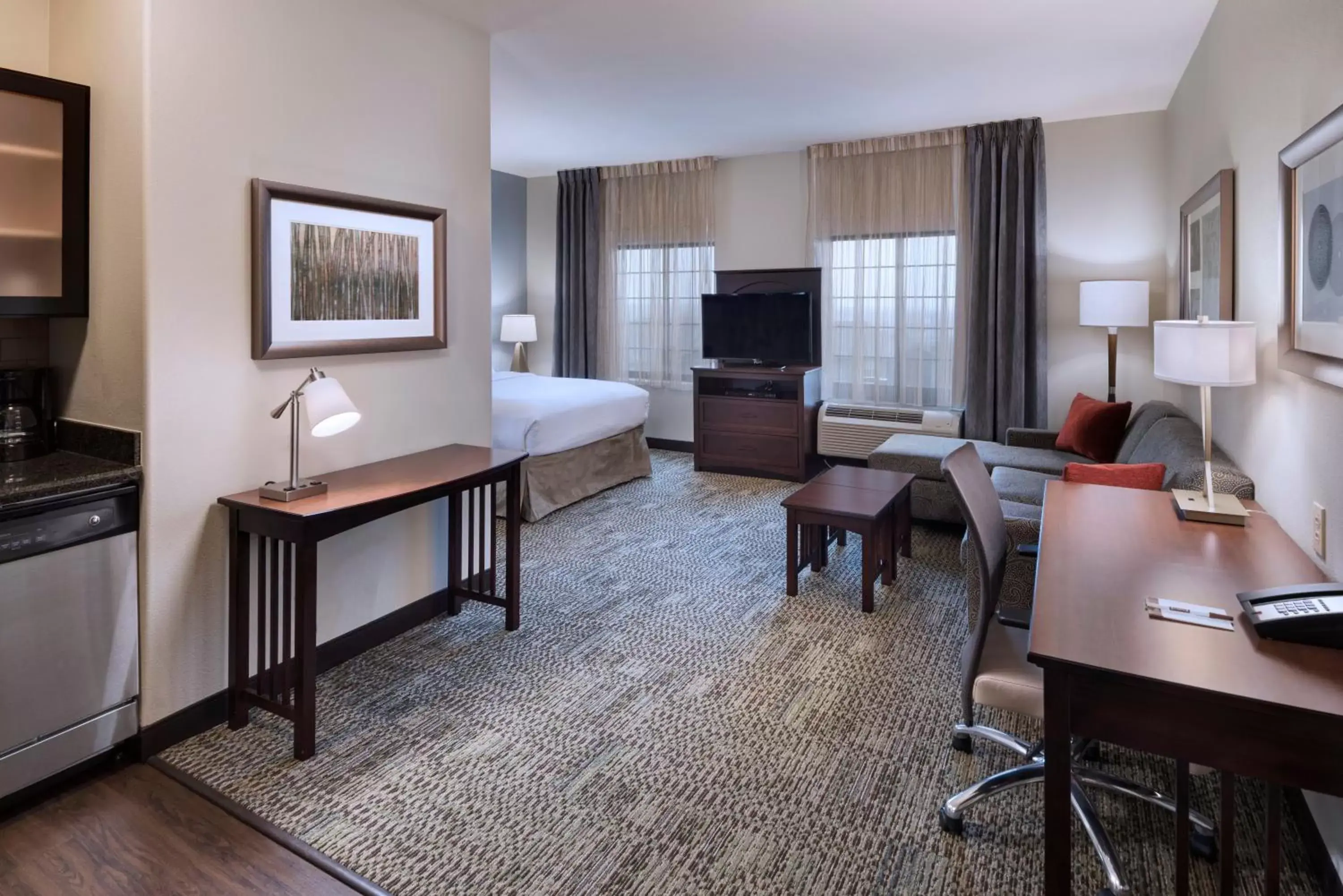 Queen Studio in Staybridge Suites Austin Northwest, an IHG Hotel Queen Studio in Staybridge Suites Austin Northwest, an IHG Hotel