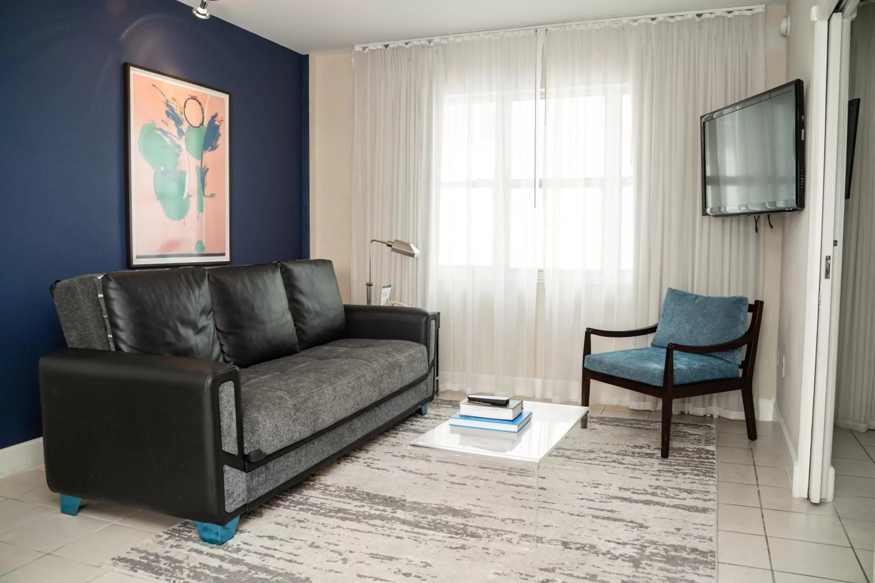 Living room in The Sagamore Hotel South Beach