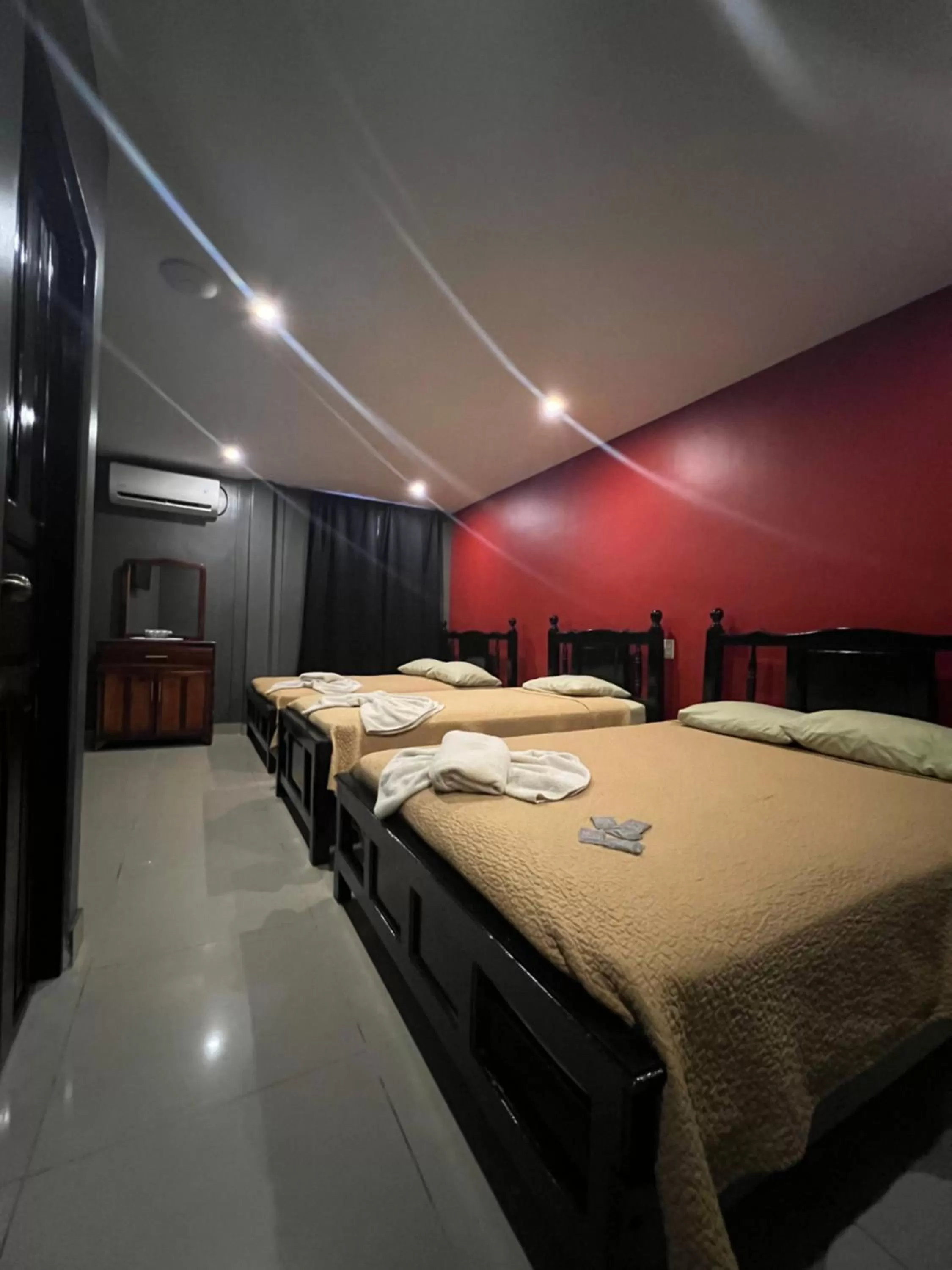 Photo of the whole room, Bed in La Cubana Hotel & Suites