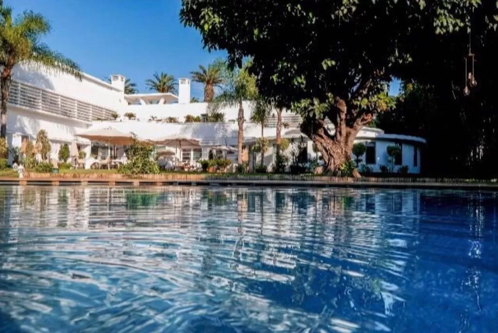 Restaurant/places to eat in Le Sphinx Boutique Hôtel