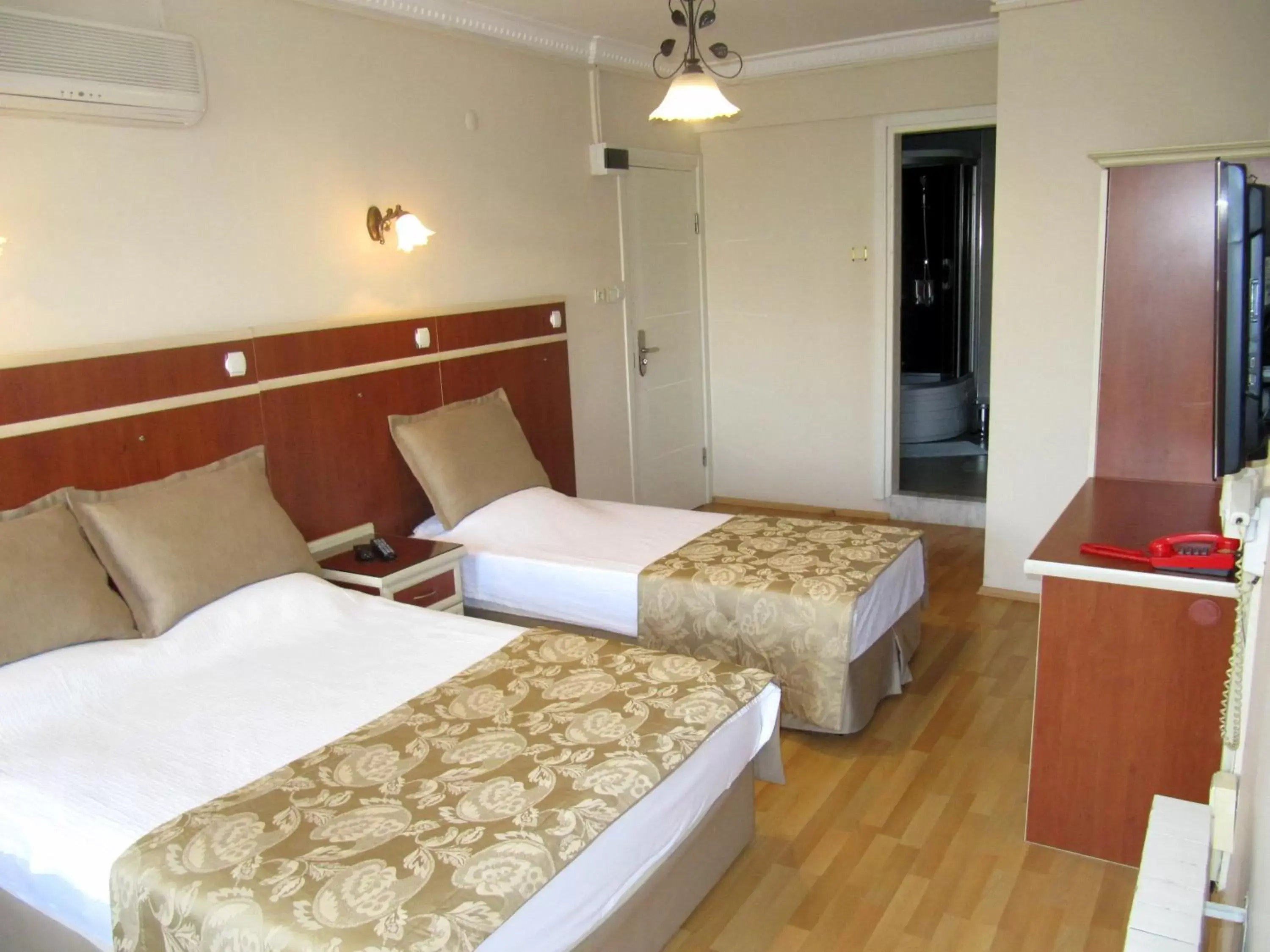 Standard Double or Twin Room in Ayvazali Hotel Standard Double or Twin Room in Ayvazali Hotel