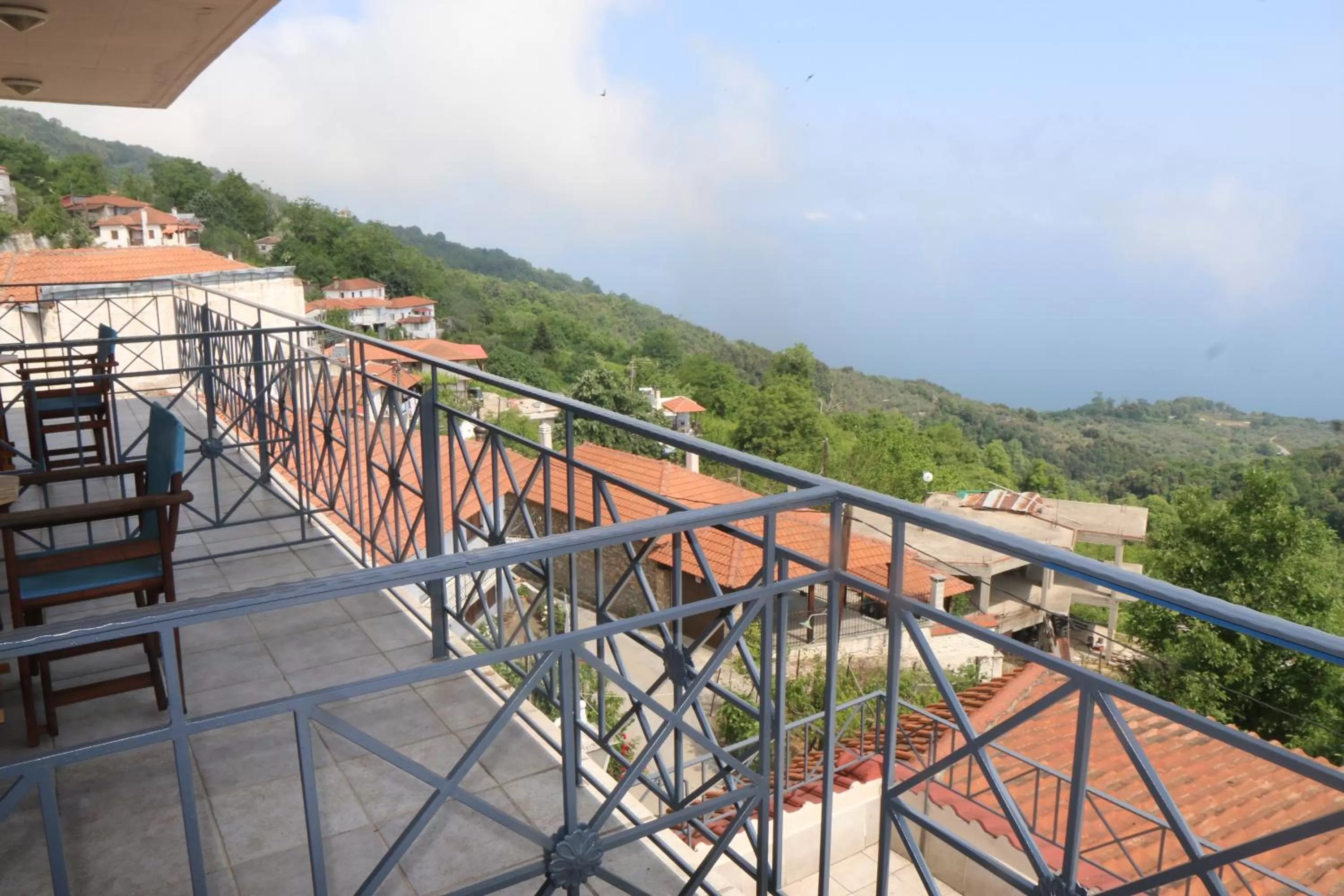 Patio in Hotel Christina - Happy Days