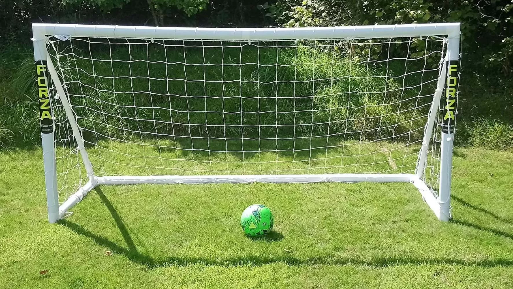 Garden in Lovaton Farmhouse
