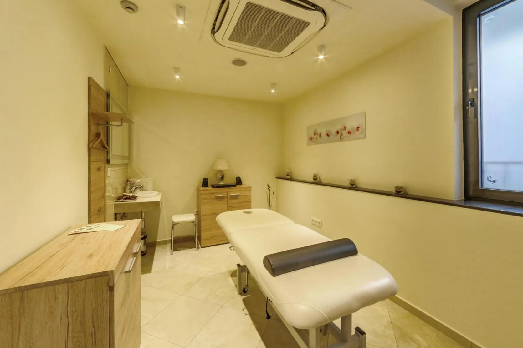 Massage in Hotel COOP, Sofia