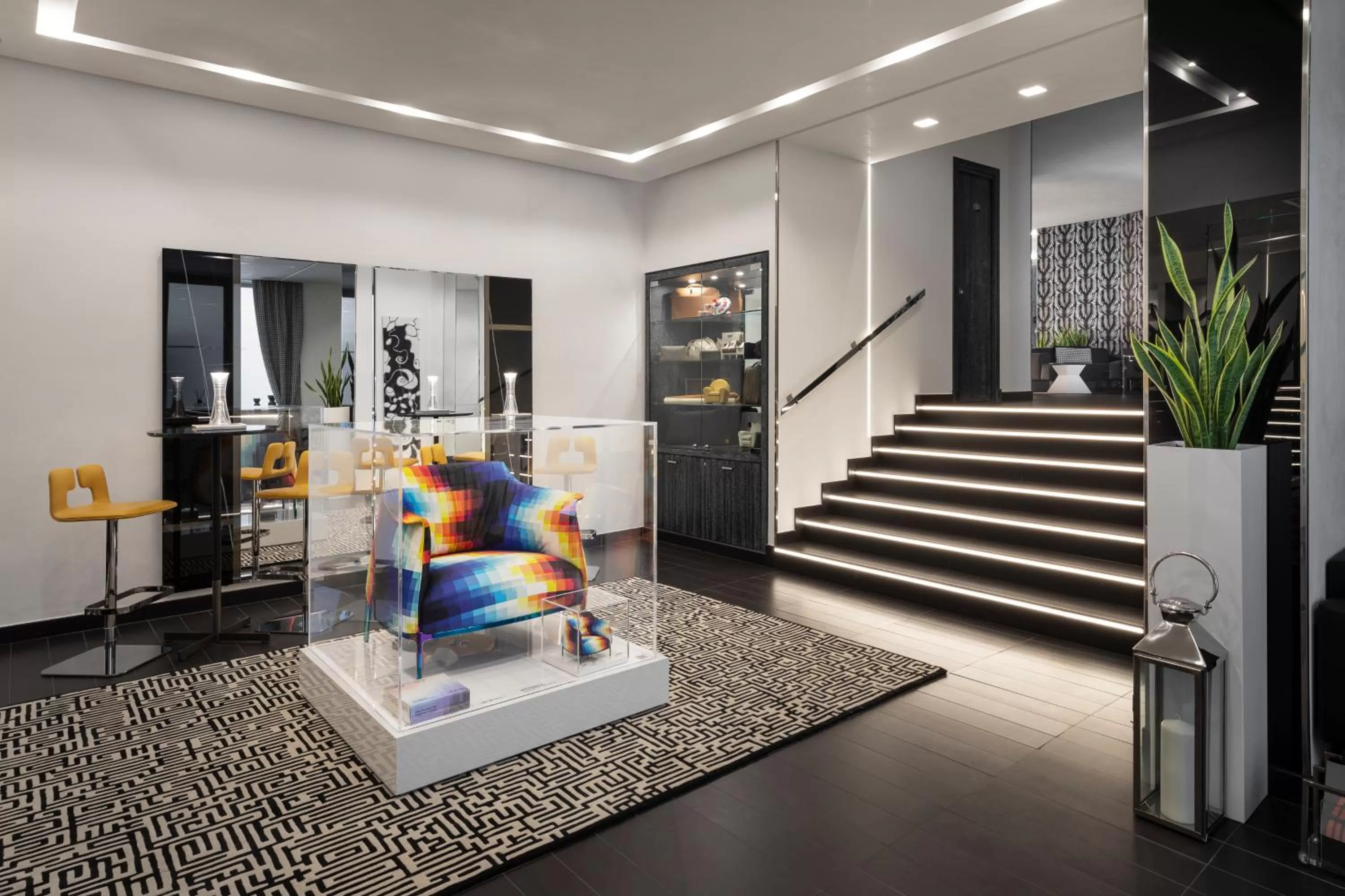 Decorative detail in LHP Napoli Palace & SPA