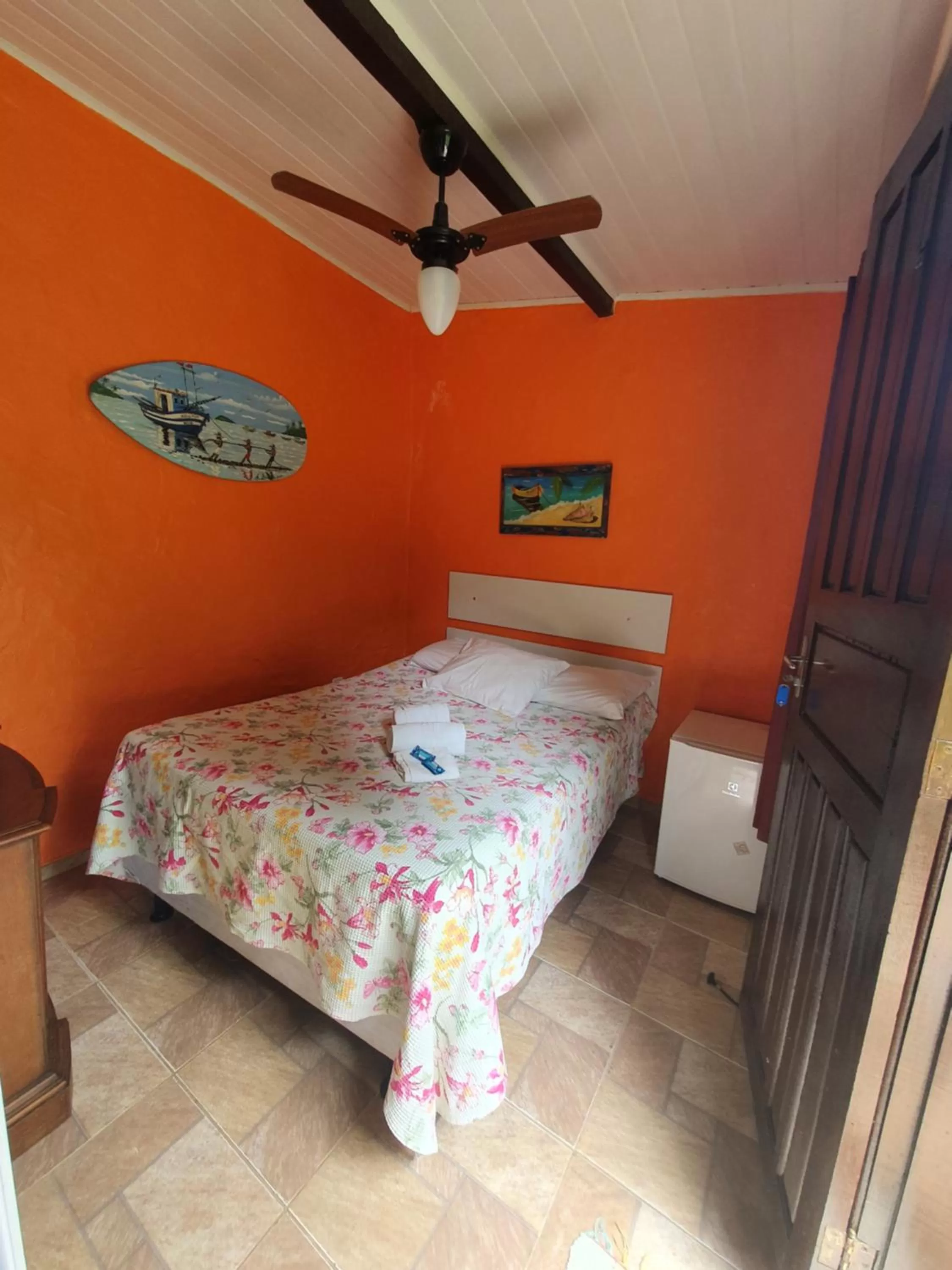 Bedroom, Bed in Suítes Casa do Barão