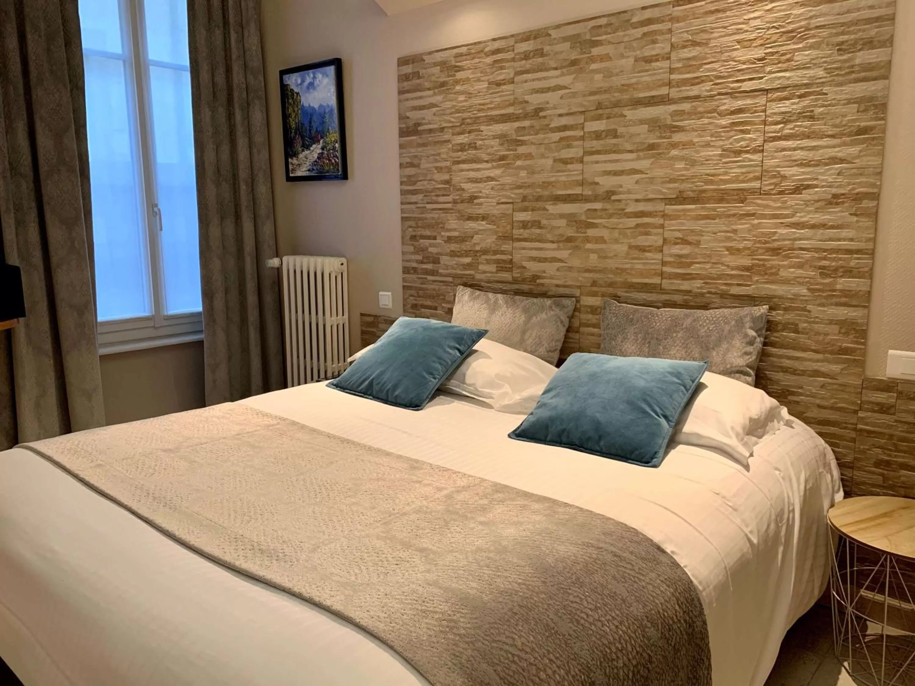 Photo of the whole room, Bed in Best Western Hôtel Des Voyageurs