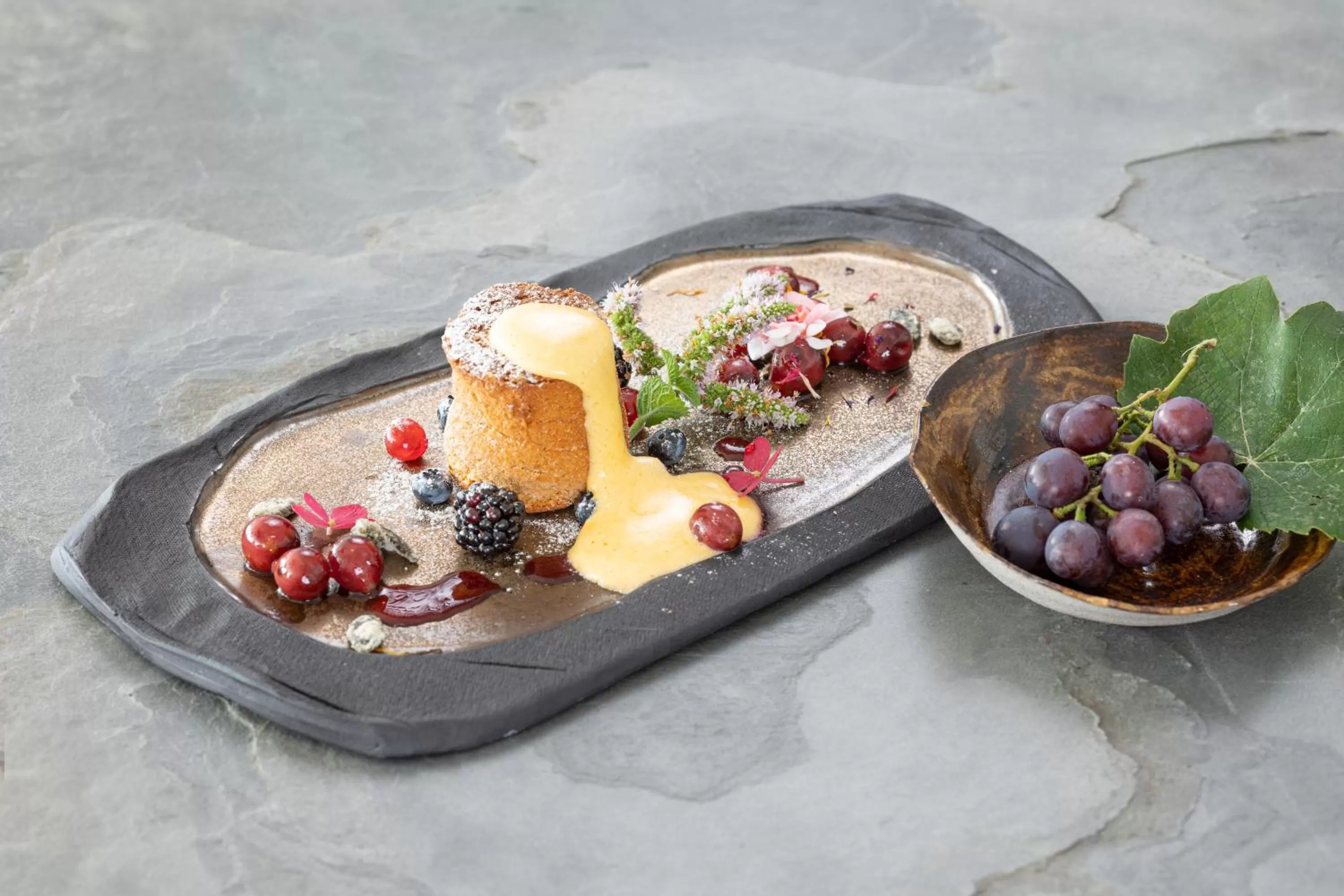 Restaurant/places to eat in Schloss Seggau