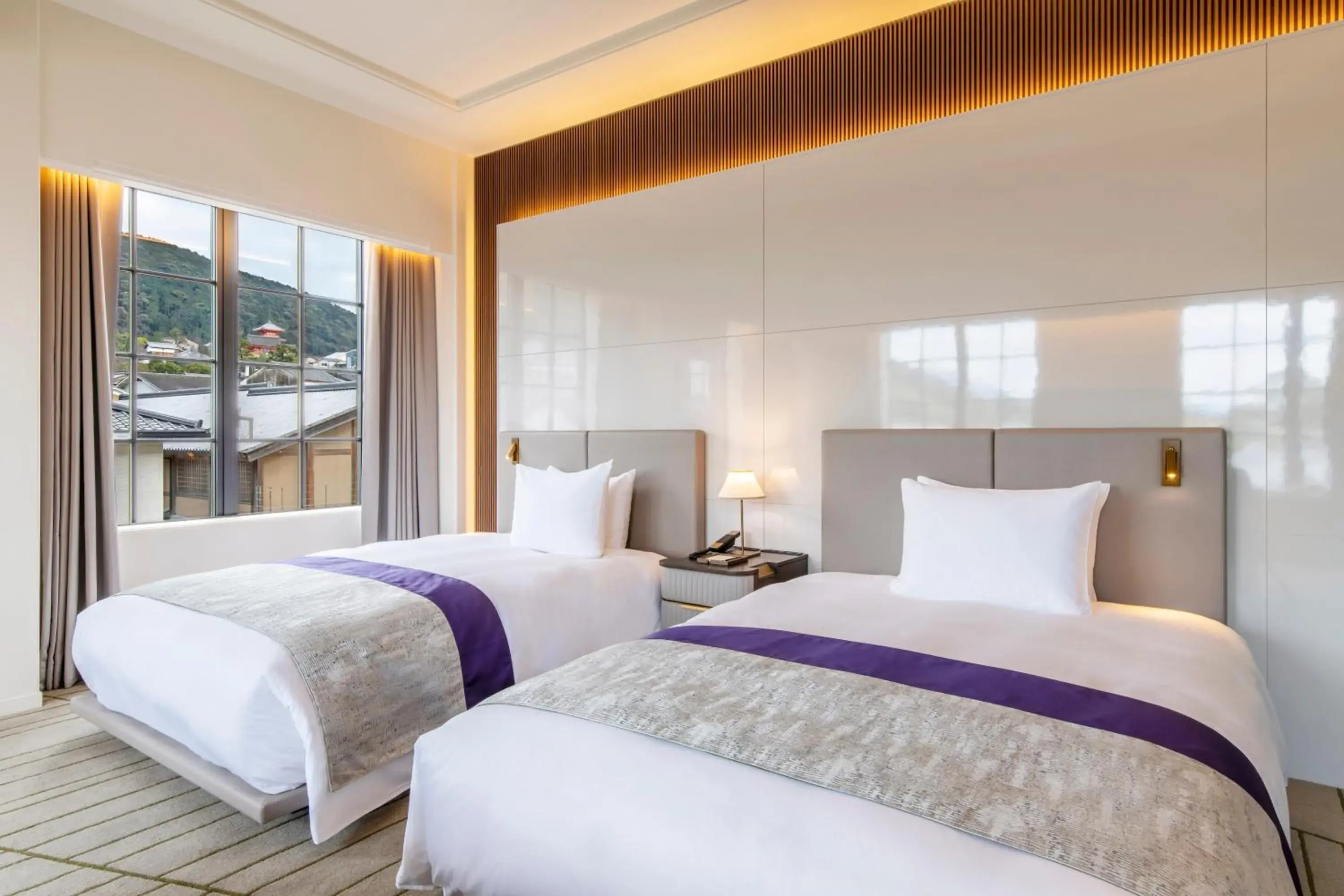 Premium Corner Twin Room with Free Lounge Access in The Hotel Seiryu Kyoto Kiyomizu - a member of the Leading Hotels of the World- Premium Corner Twin Room with Free Lounge Access in The Hotel Seiryu Kyoto Kiyomizu - a member of the Leading Hotels of the World-