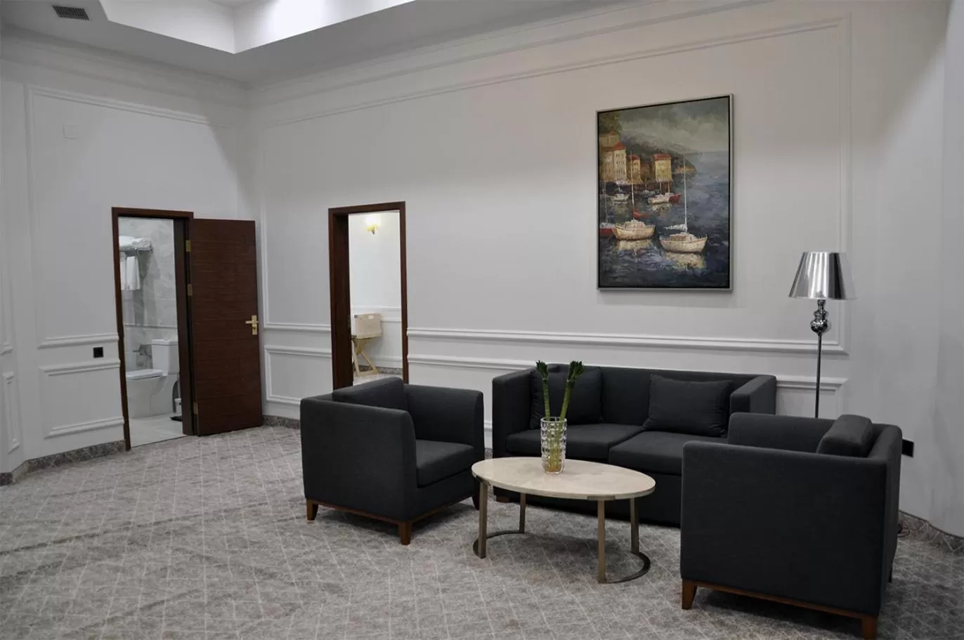 Parliament Palace Hotel