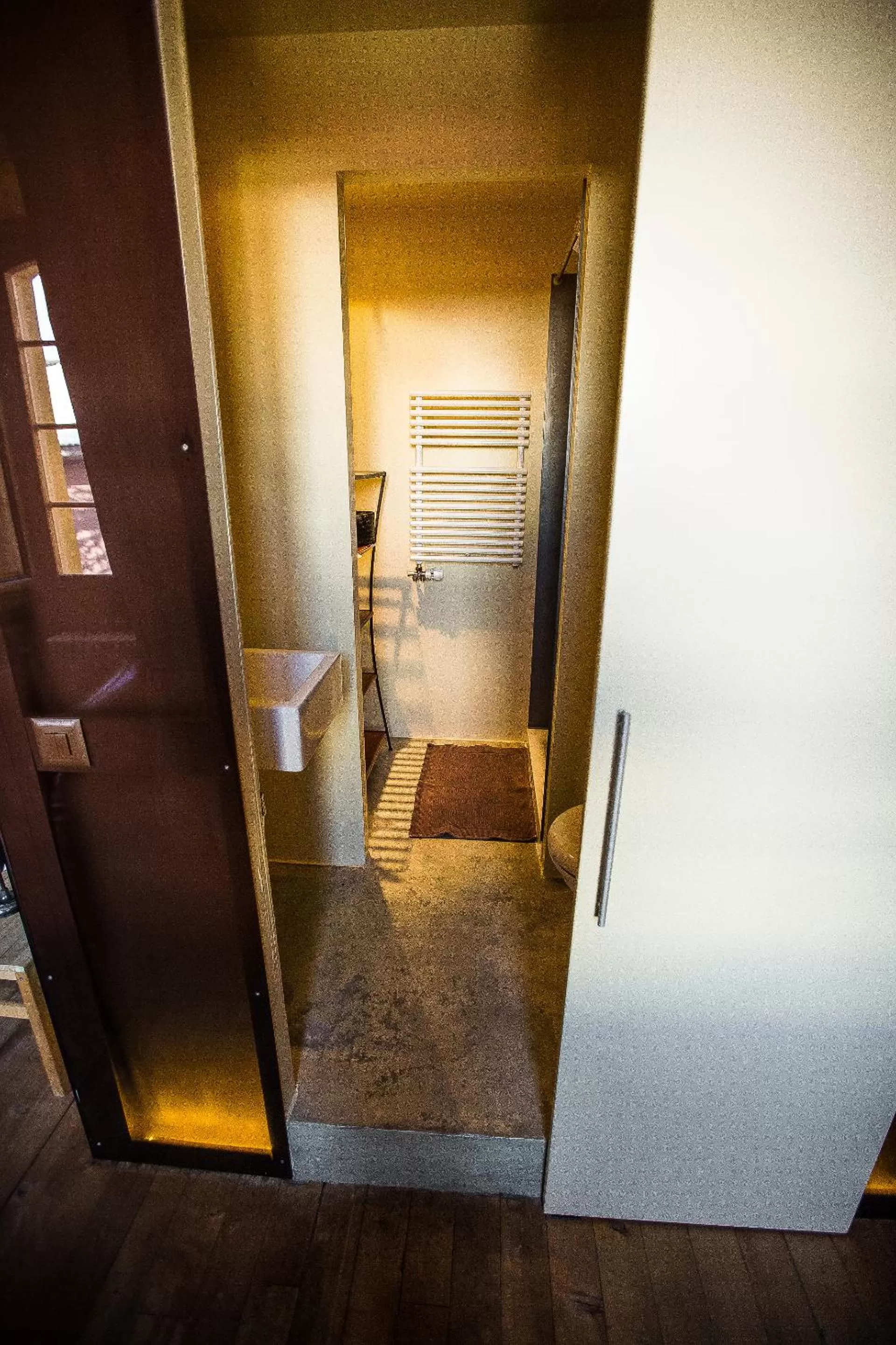 Shower in La Grande Maison