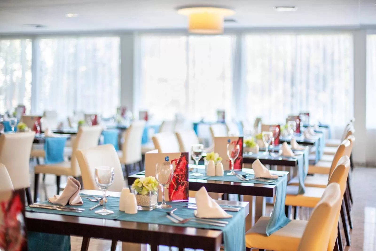 Restaurant/places to eat in Grupotel Montecarlo