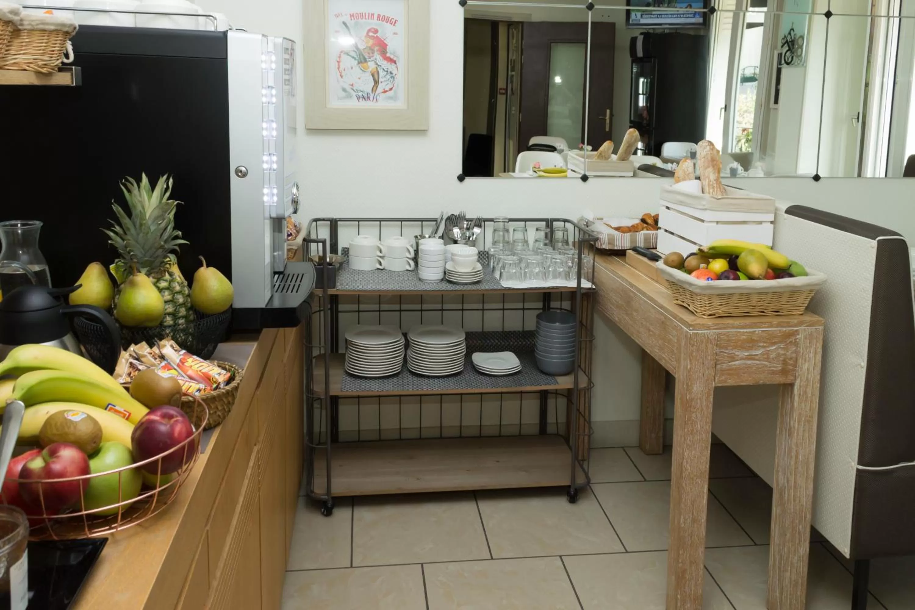 Food and drinks in Hôtel de Paris La Défense