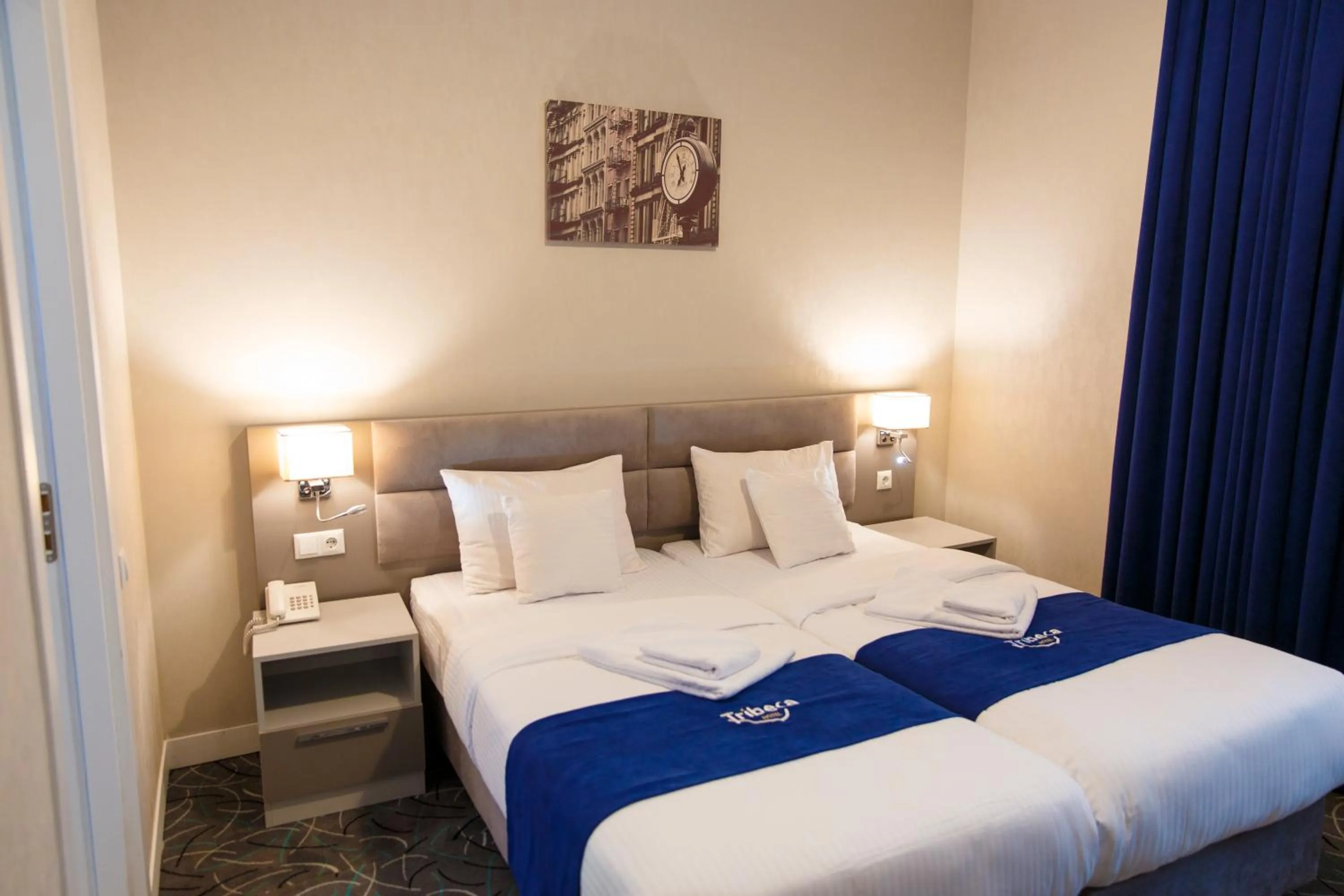 Photo of the whole room in Tribeca Hotel