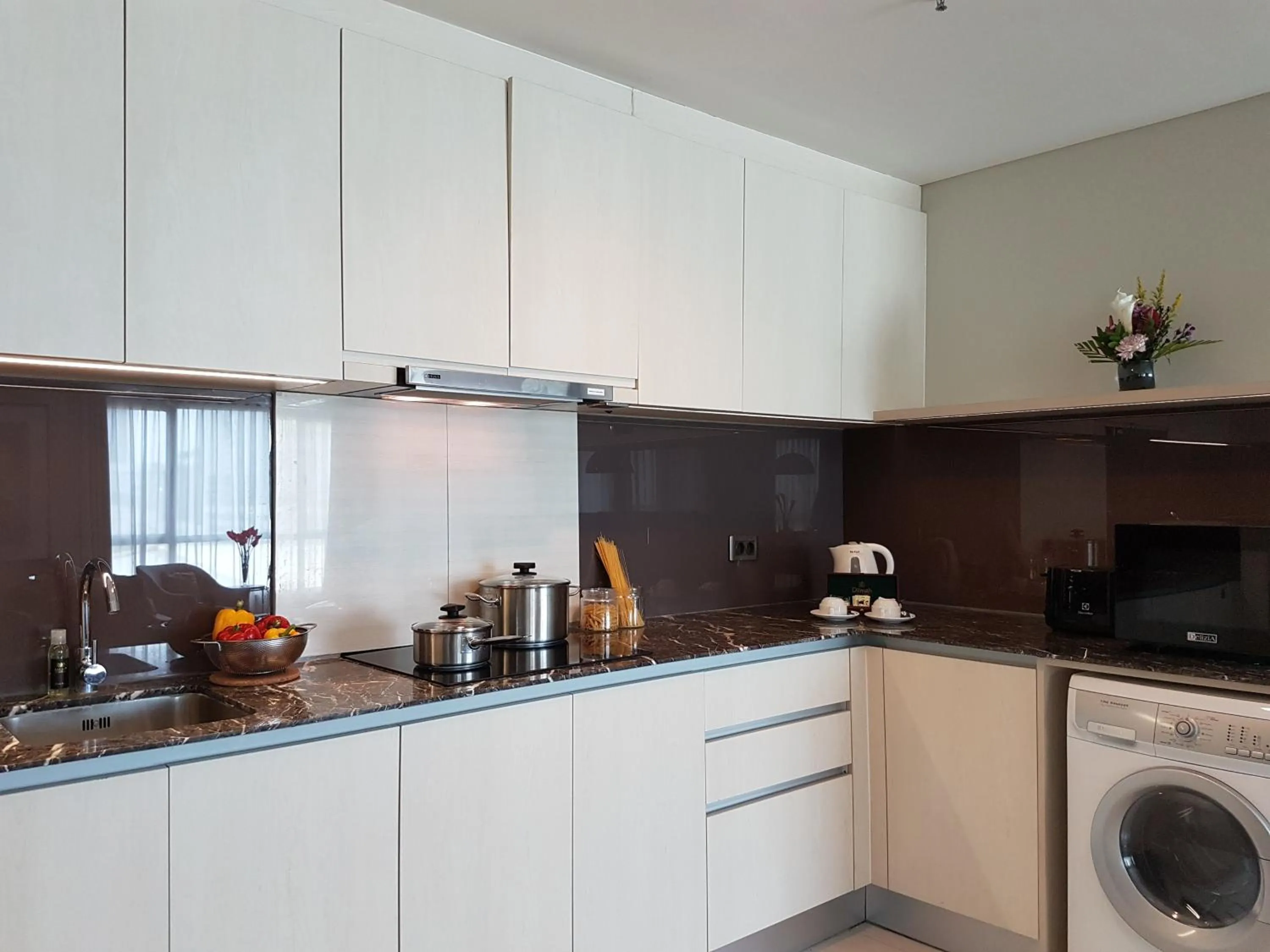 Kitchen or kitchenette in Ascott Waterplace Surabaya
