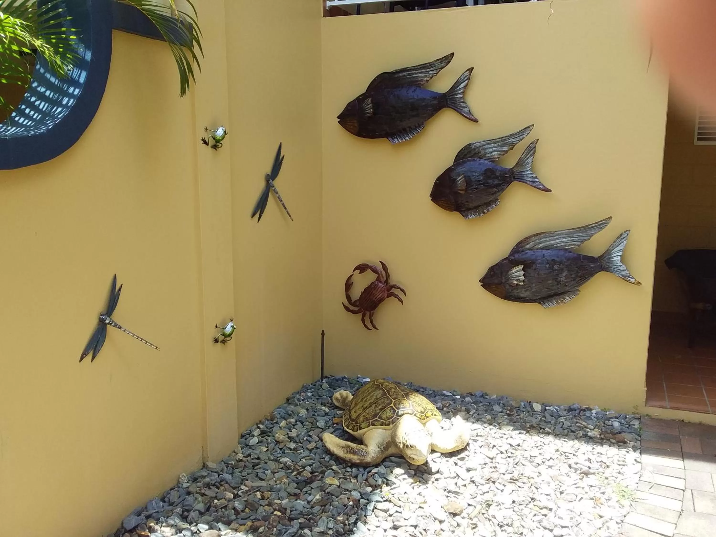 Property building in The York Beachfront Holiday Apartments