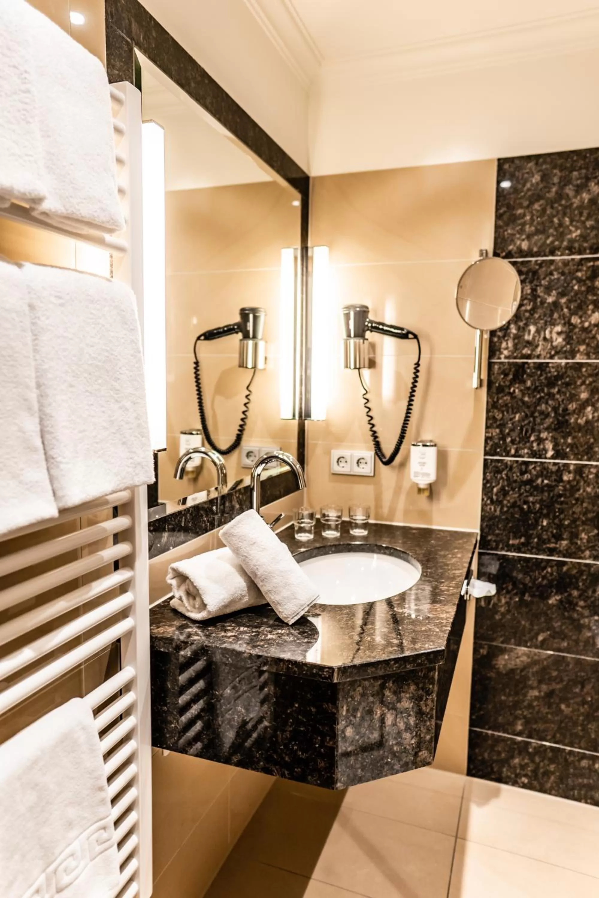 Bathroom in Hotel Hubertushof