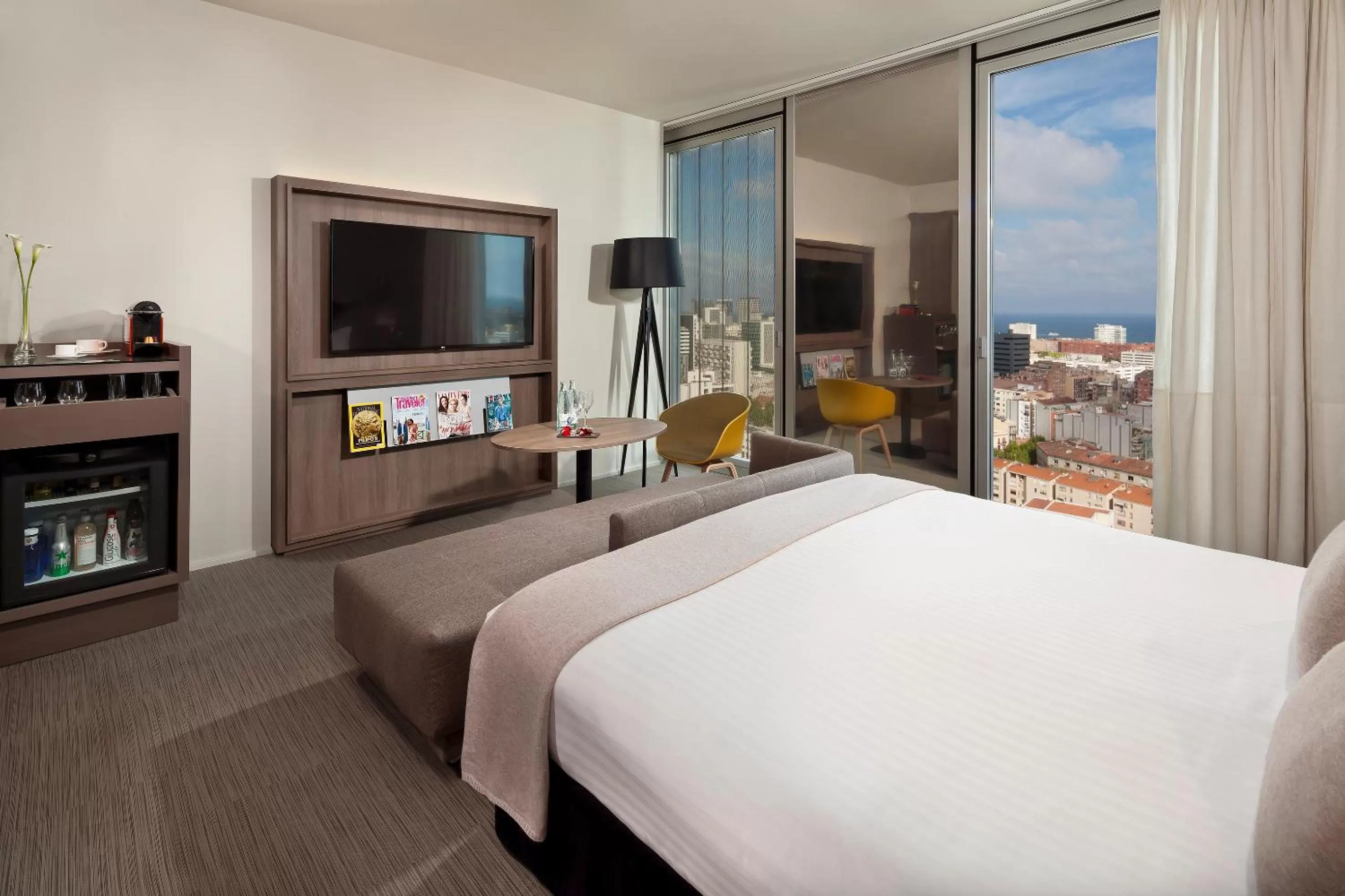 Bed in Melia Barcelona Sky 4* Sup