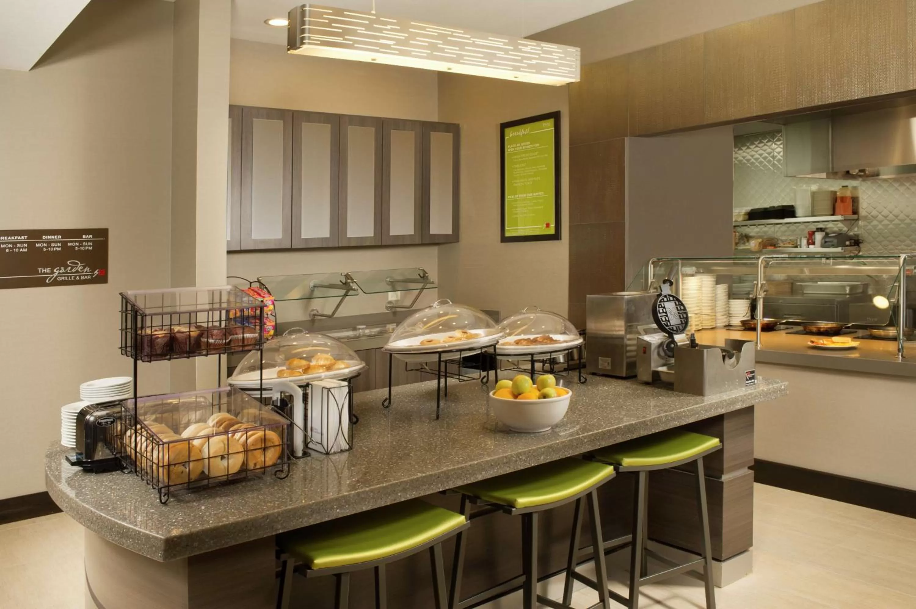 Restaurant/places to eat in Hilton Garden Inn College Station