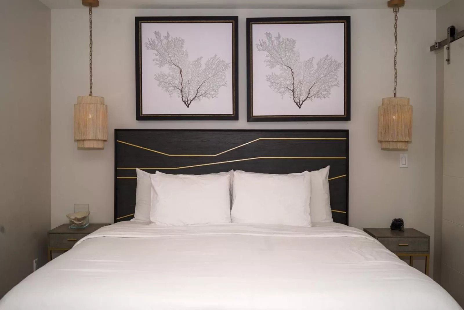 Property building, Bed in Ocean Villas Beach Front