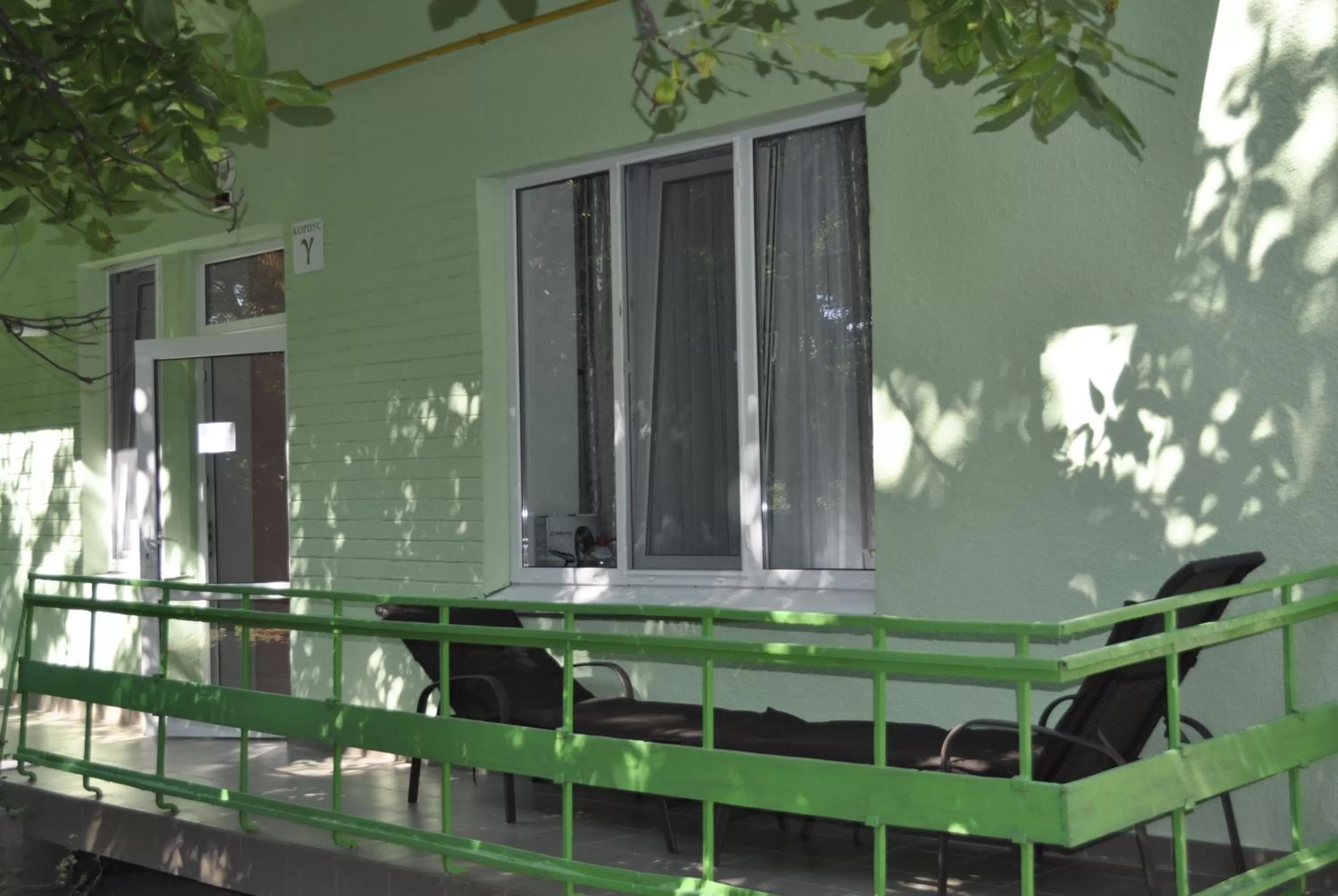 Property building, Patio/Outdoor Area in Zelenyi Kampus