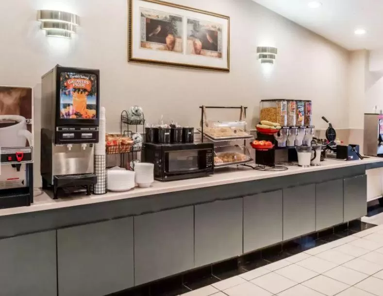 Continental breakfast in Ramada by Wyndham Columbia