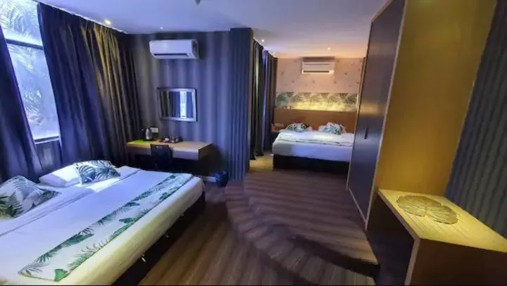 Grandeur Hotel And Spa