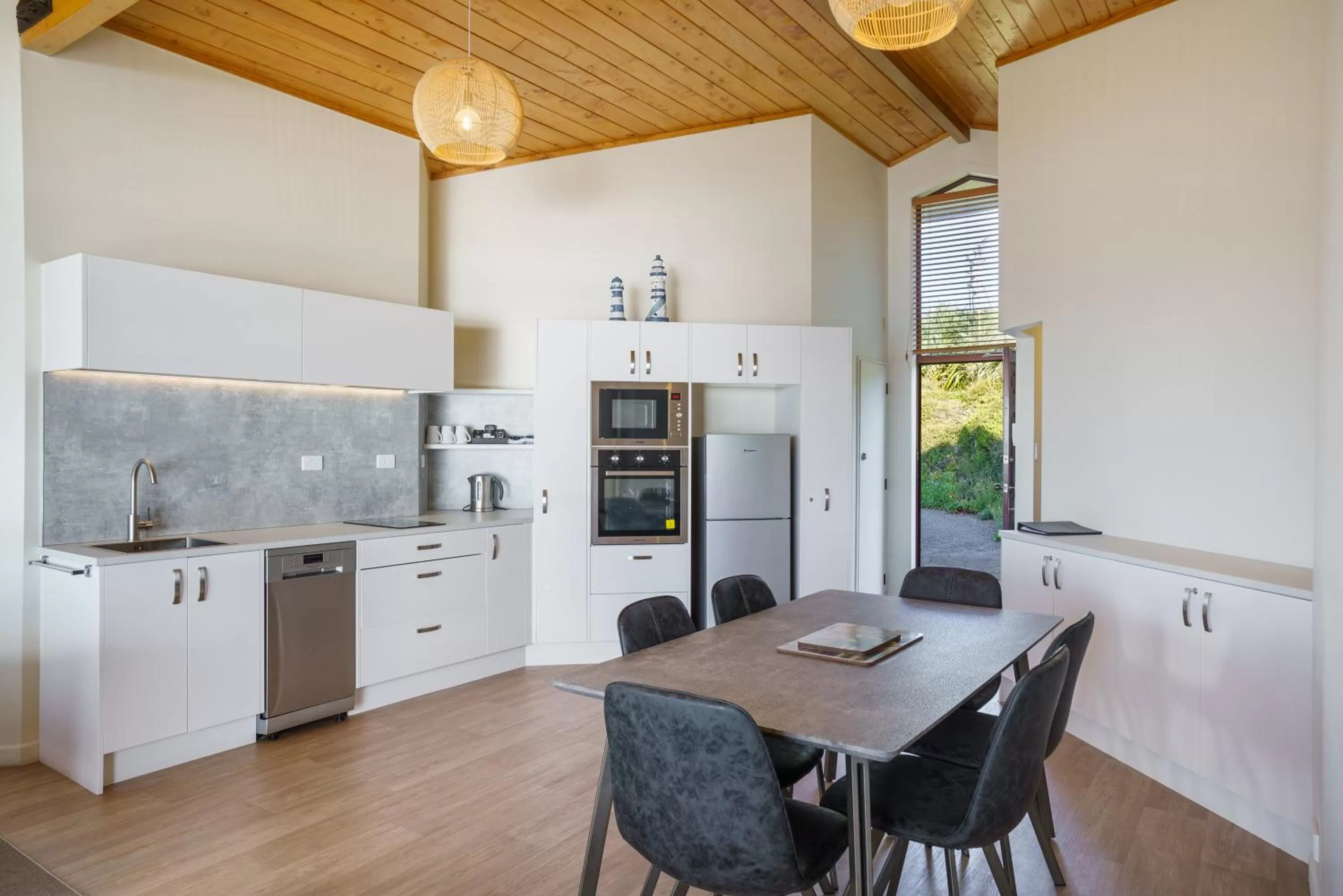 Kitchen or kitchenette in Castaways Resort