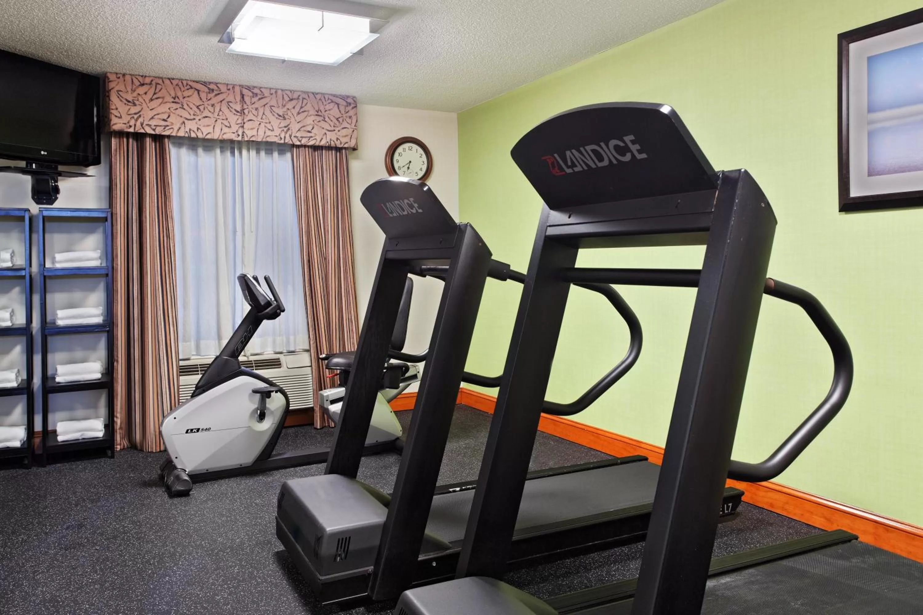 Fitness centre/facilities in Holiday Inn Express Richmond-Brandermill-Hull Street by IHG