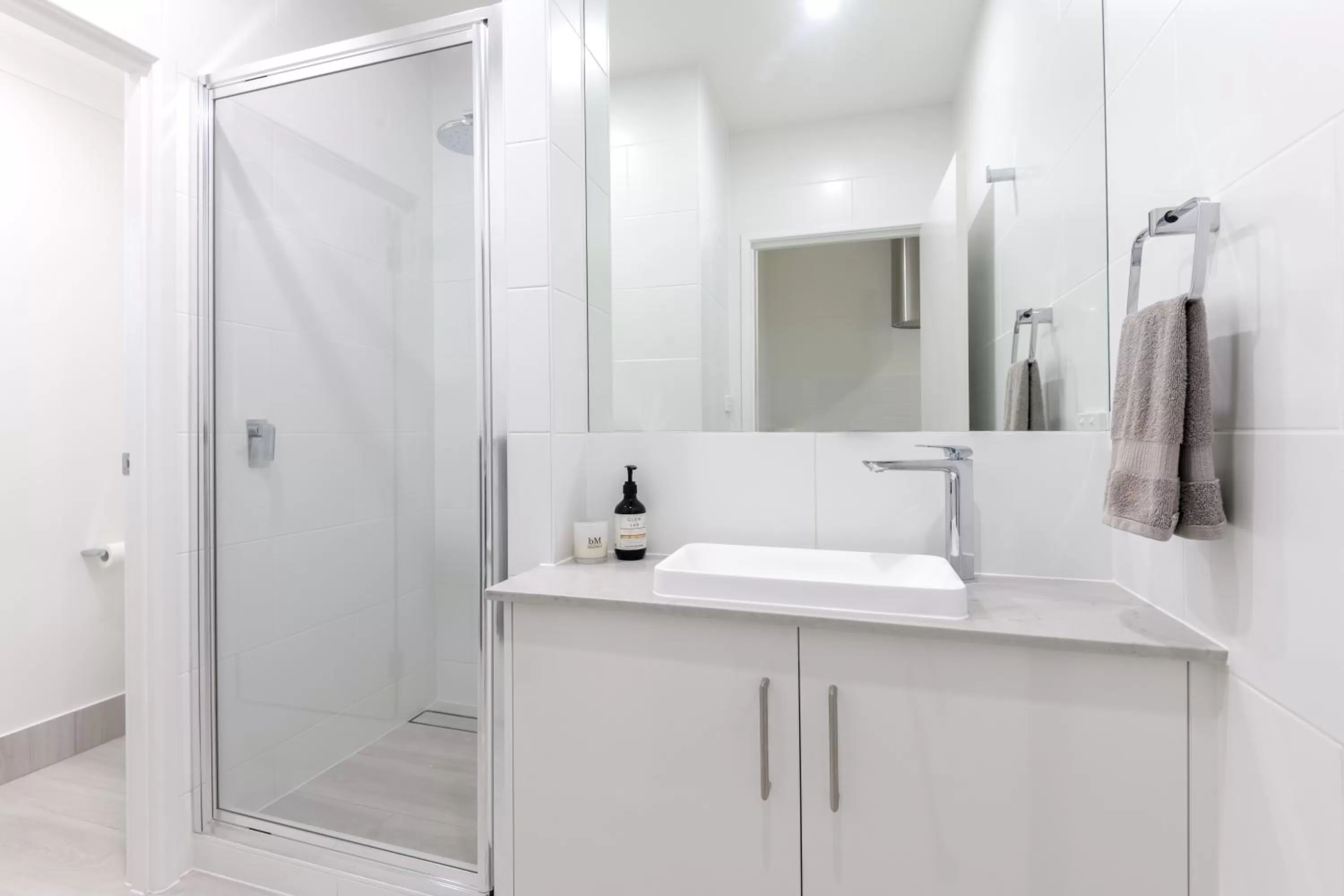 Shower in Garrick House